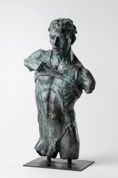 Demian Desvistiéndose