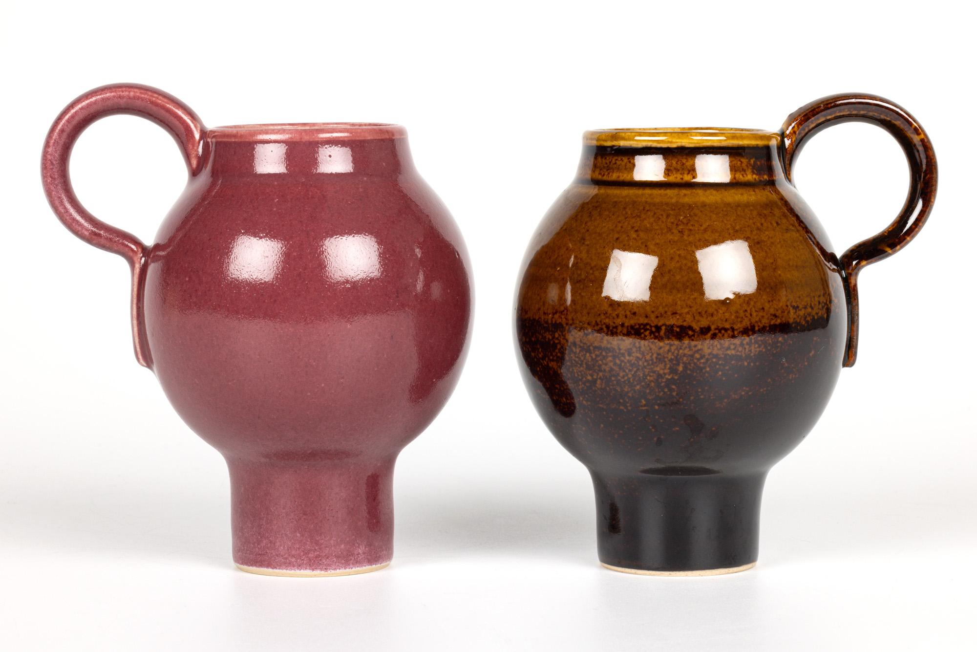 Britannique Quatre tasses à café élégantes de Ian Rylatt, Studio Pottery en vente