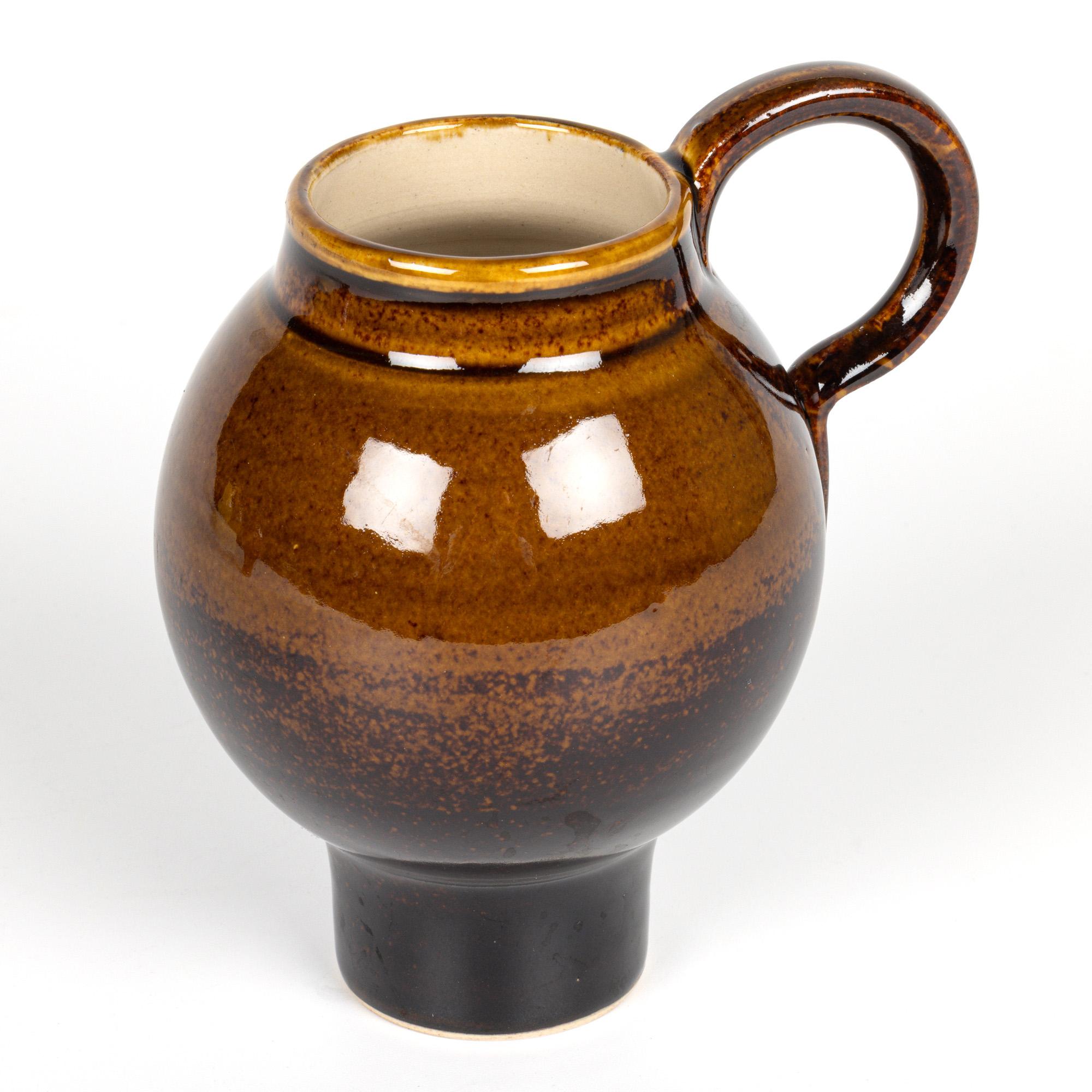 Quatre tasses à café élégantes de Ian Rylatt, Studio Pottery en vente 1