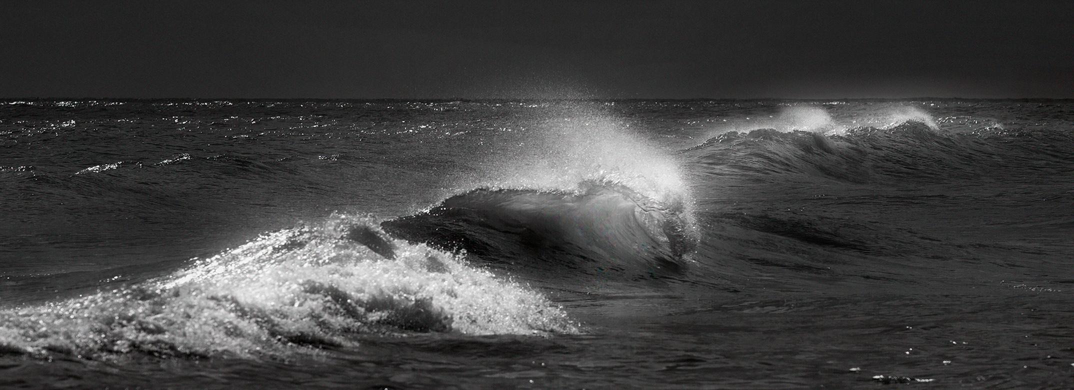 Signed limited edition seascape print, Black white, Oversize sea photo - Embruns - Photograph by Ian Sanderson