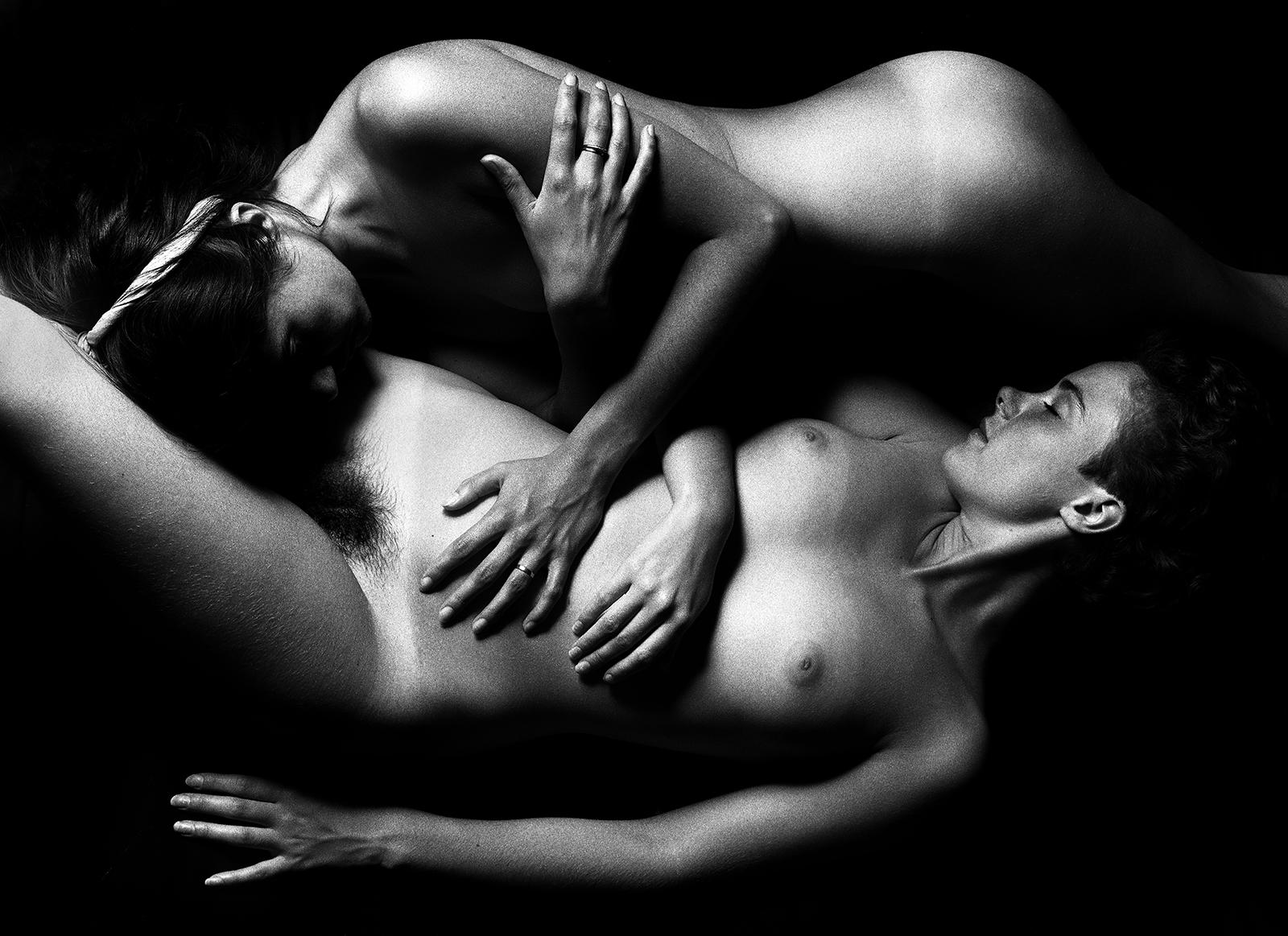 Franci & Rachael - Signed limited edition Fine art nude print, Sexy Contemporary For Sale 1