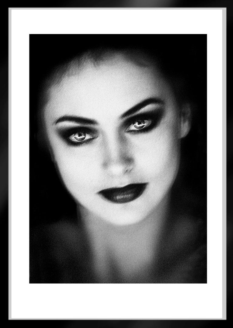  Miranda ,  Limited edition archival pigment print  -  Edition of 5

This image was captured on film. 
The negative was scanned creating a digital file which was then printed on Hahnemühle Photo Rag® Baryta 315 gsm (Acid-free and lignin-free paper,