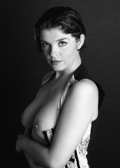 Photo figurative, Tirage d'art nu, Contemporain, Noir blanc sensuel - Morgane