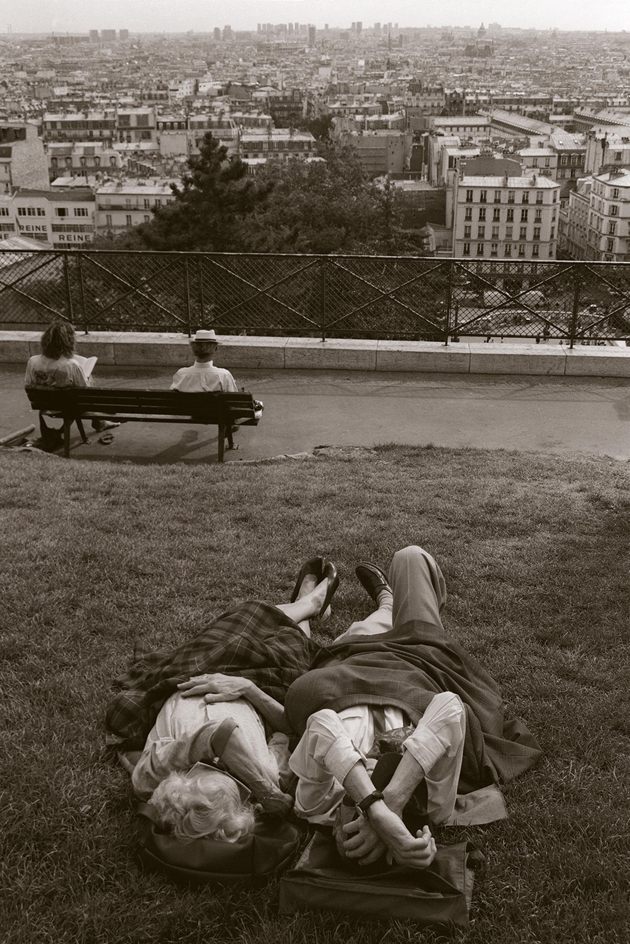 Vieux couple -Tirage d'art signé en édition limitée, Noir blanc sépia, Oversize brown