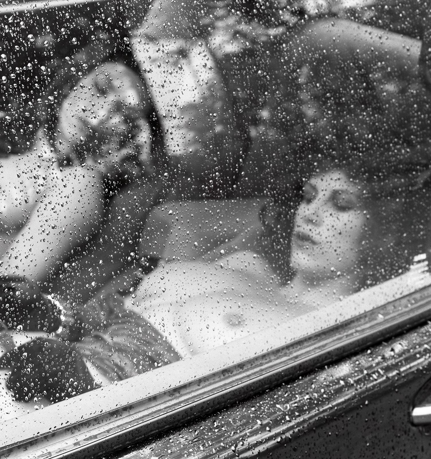 Figurative photo, Black white, Nude Women, Analogue, Sexy model in Car- Sacha..  - Photograph by Ian Sanderson