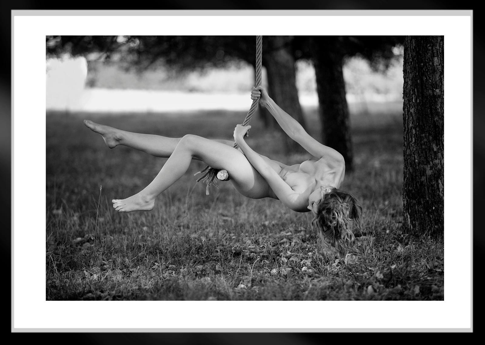 Swing -Signed limited edition fine art print, Black and white photo, Sensual, Model - Contemporary Photograph by Ian Sanderson