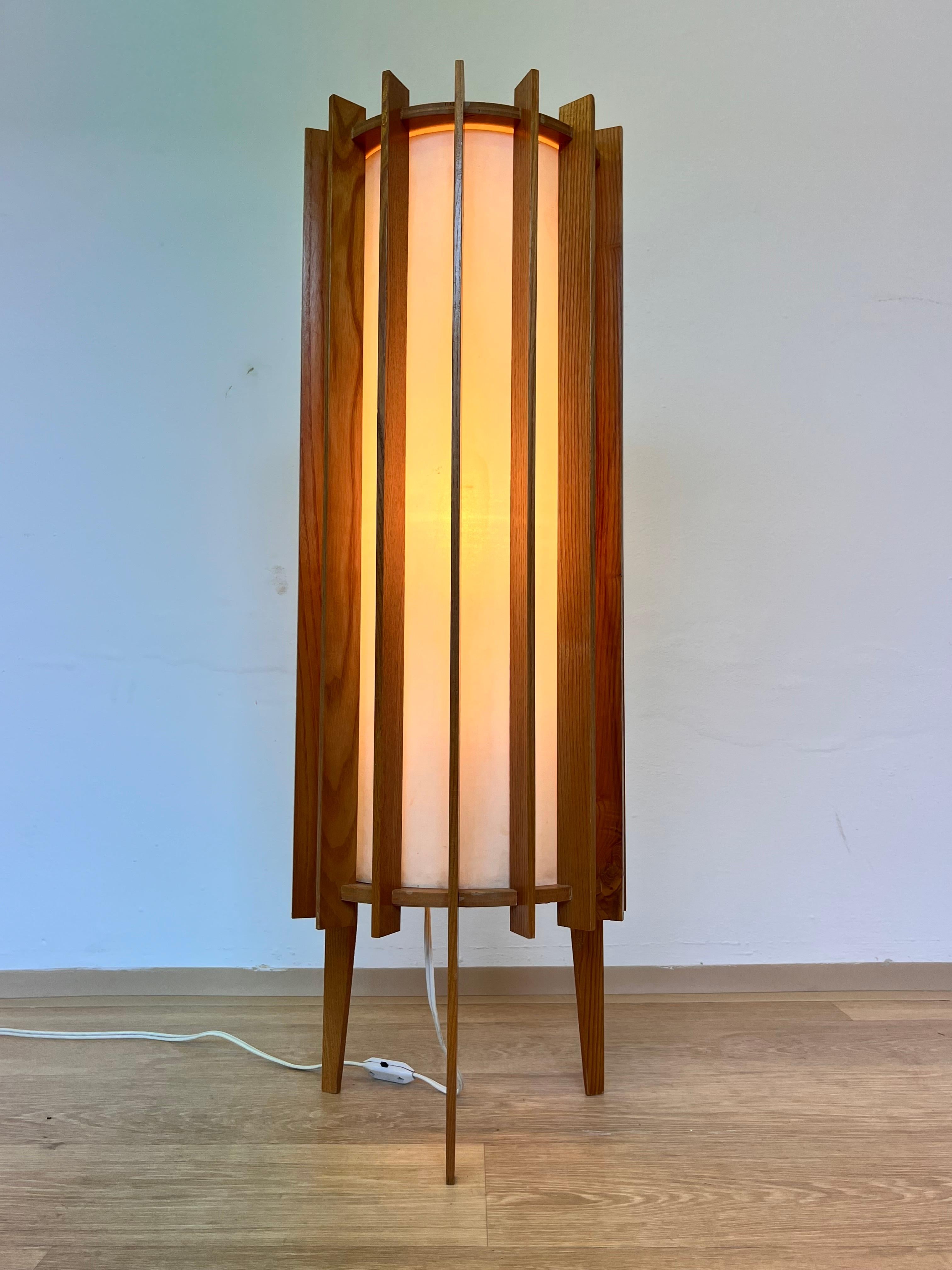 Mid-20th Century Ib Fabiansen wooden SPACE AGE Floor Lamp by Fog and Mørup - Denmark - 1960s For Sale