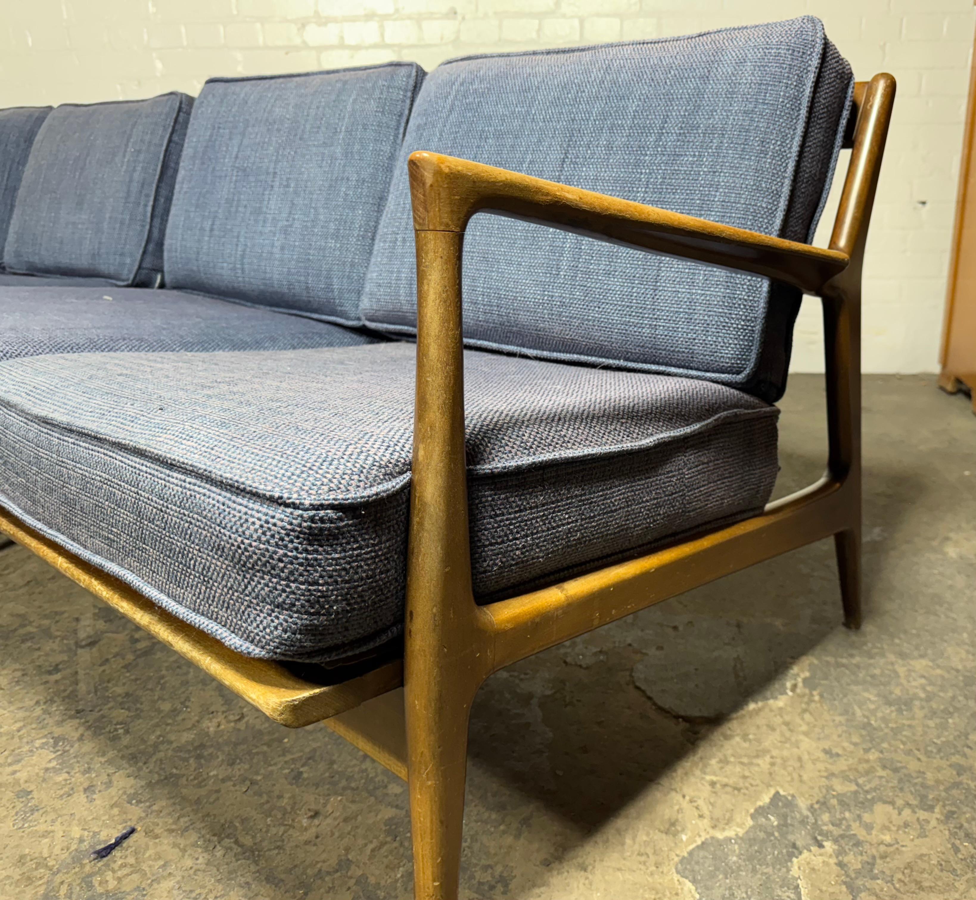 Danois Ib Kofod-Larsen Canapé 2 pièces 4 places  Selig... Classic Modernity,  DANEMARK en vente