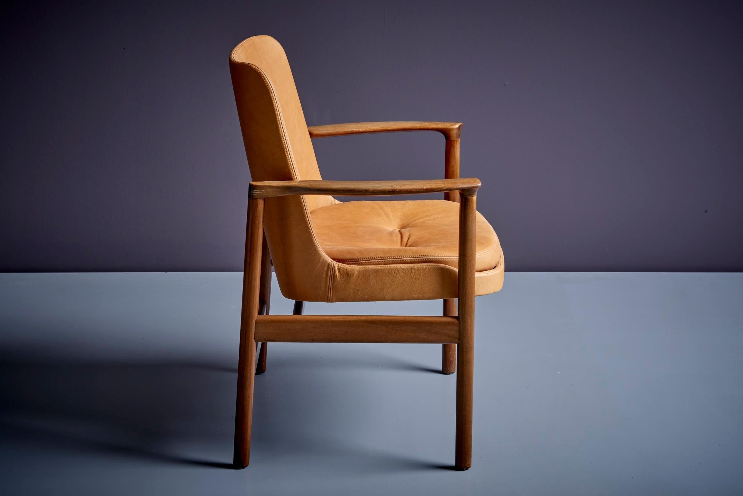 Ib Kofod-Larsen Arm or Easy Chair 1960s In Good Condition In Berlin, DE