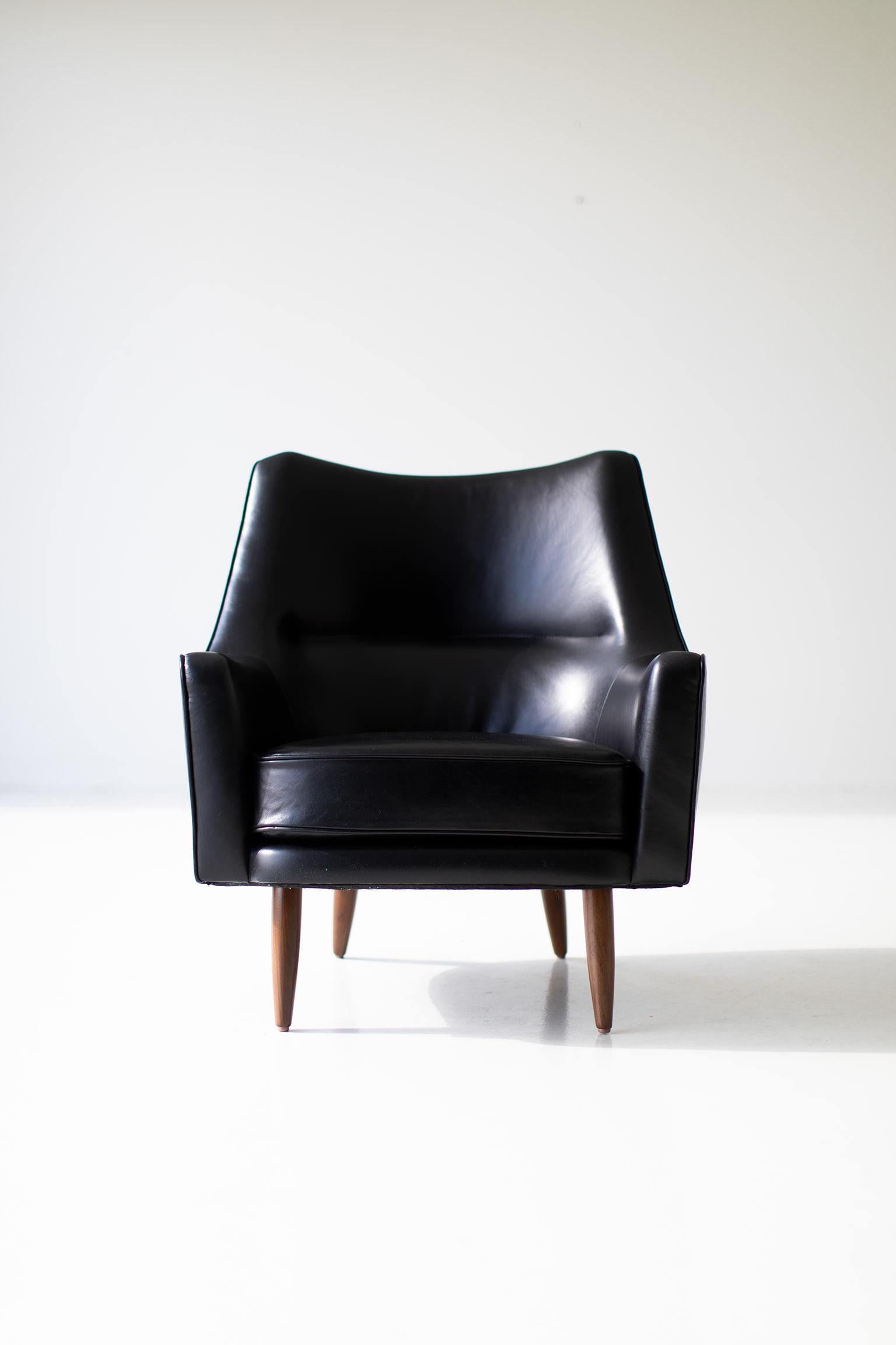 Designer: Hans Olsen

Manufacturer: Chr. Sorensen & Co.
Period or model: Mid-Century Modern.
Specs: Teak, leather. 

Condition: 

This Hans Olsen lounge chair for Chr. Sorensen & Co. is in excellent restored condition. The wood legs have