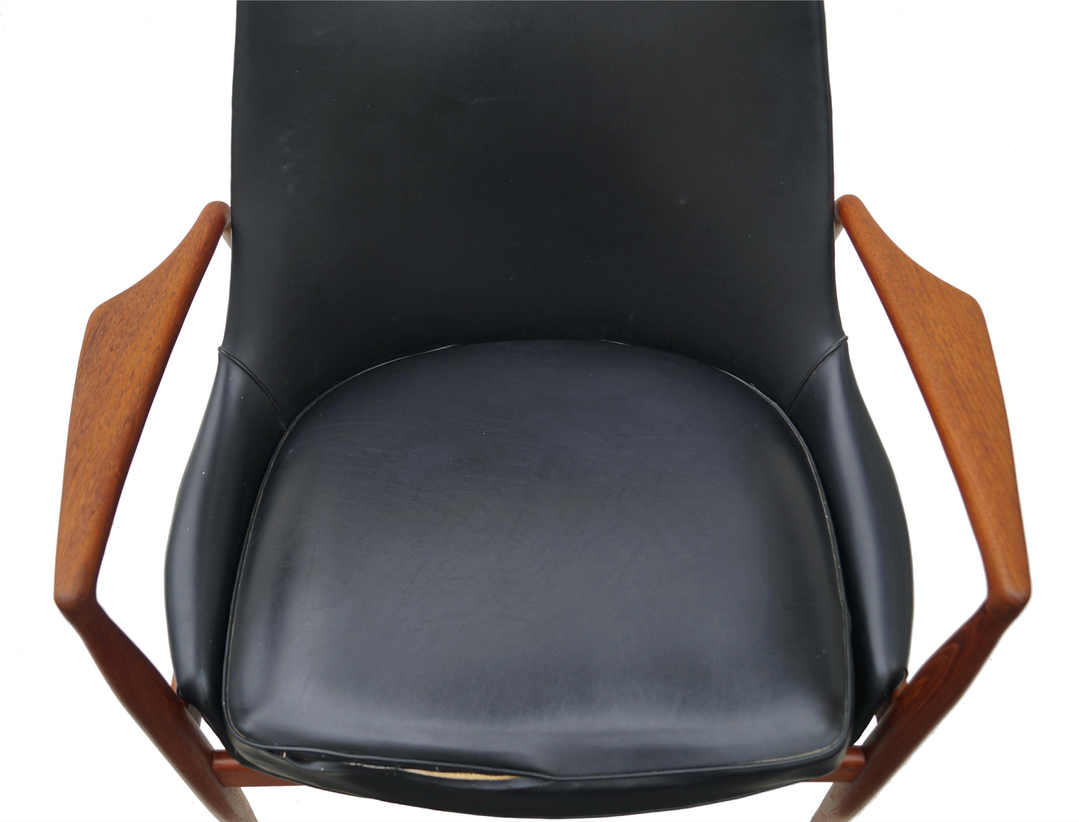 Ib Kofod-Larsen Black Leather Seal Easy Lounge Chair by OPE in Sweden 1