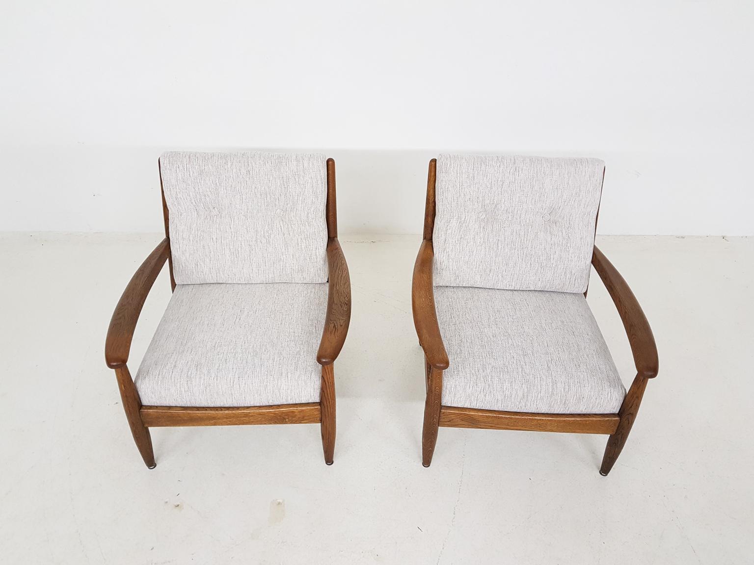 Upholstery Ib Kofod-Larsen & Bovenkamp Attributed Lounge Chairs in Oak, Dutch Design, 1960s