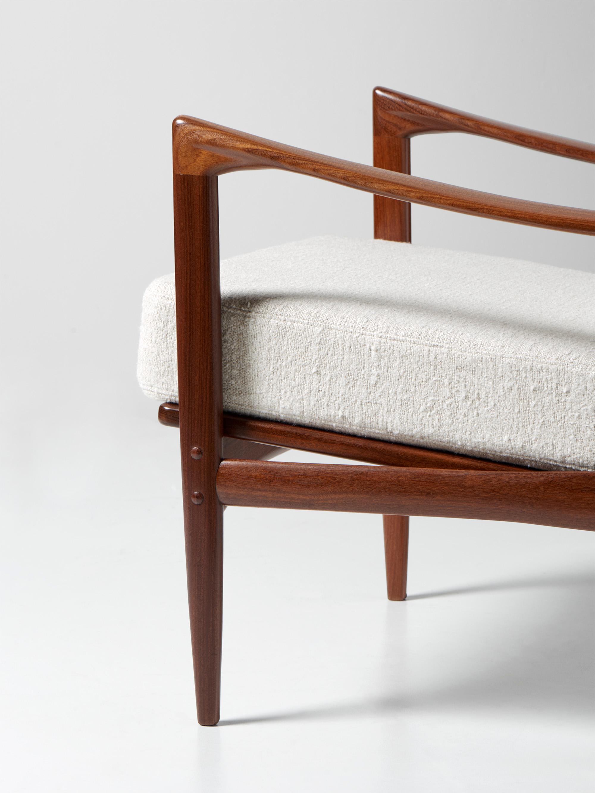 Scandinavo moderno Sedie da salotto candidate di Ib Kofod-Larsen, circa 1960 in vendita