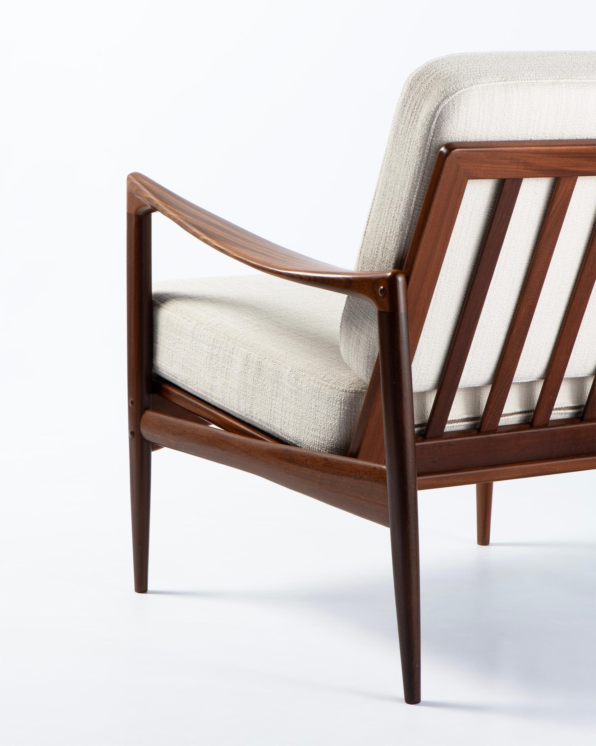 Ib Kofod-Larsen Candidate Lounge Chairs with Fabric Cushions 1950s in vendita 1