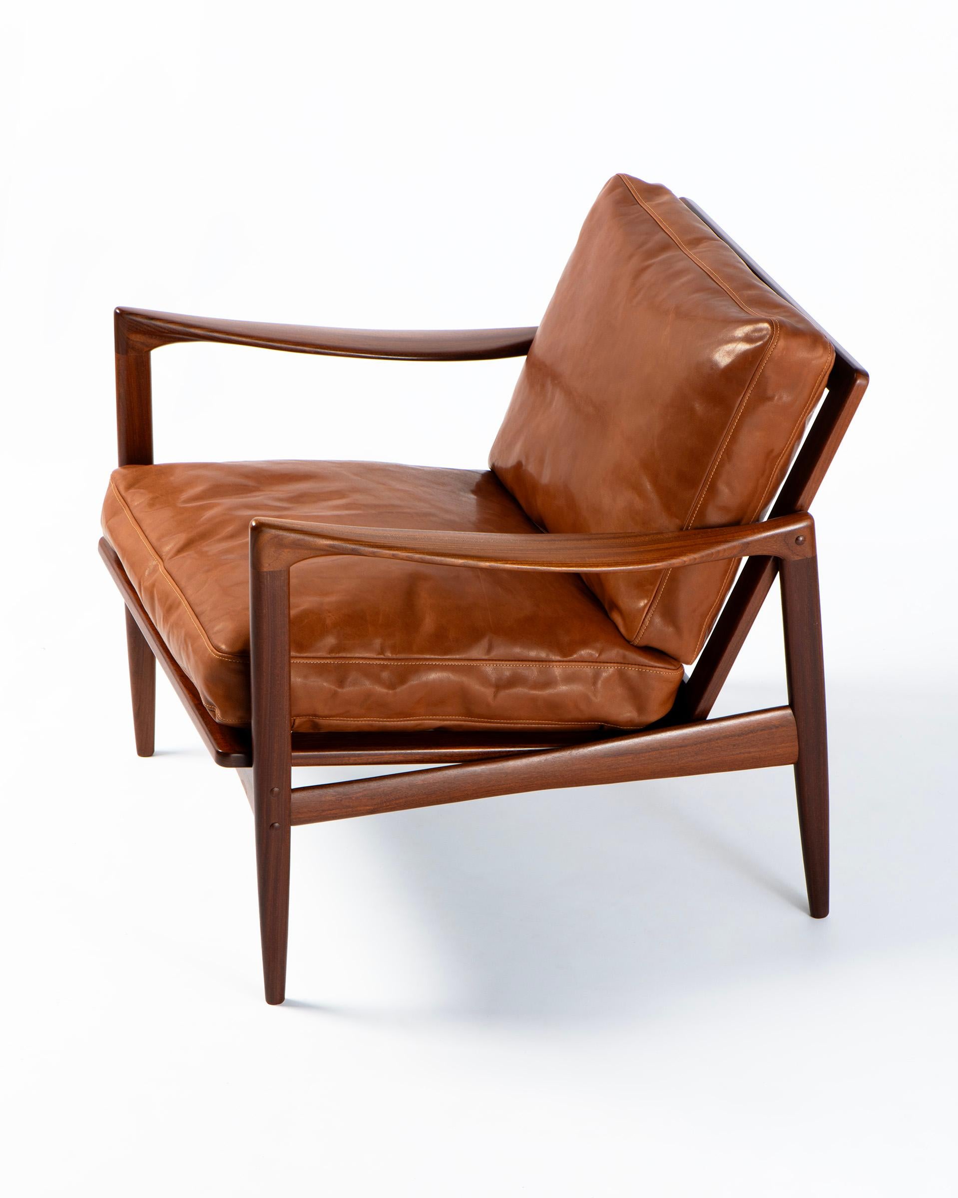 Ib Kofod-Larsen Candidate Lounge Chairs with Leather Cushions Sueco en venta