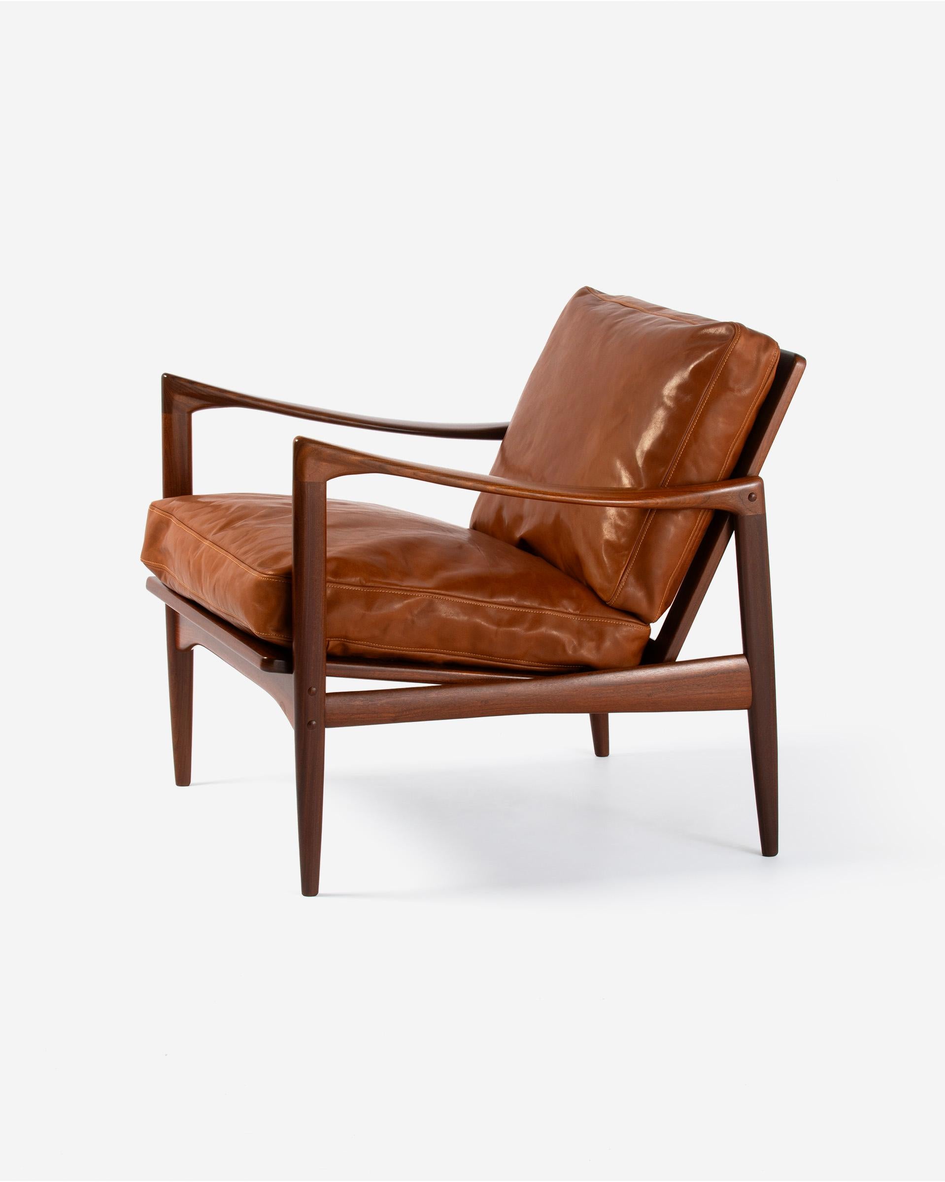 Ib Kofod-Larsen Candidate Lounge Chairs with Leather Cushions Cuero en venta