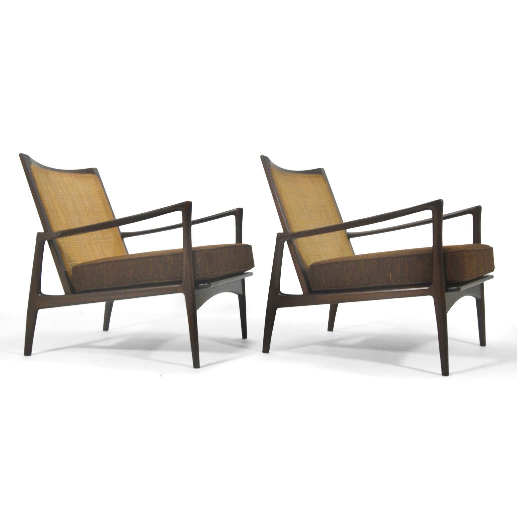 cane back lounge chair