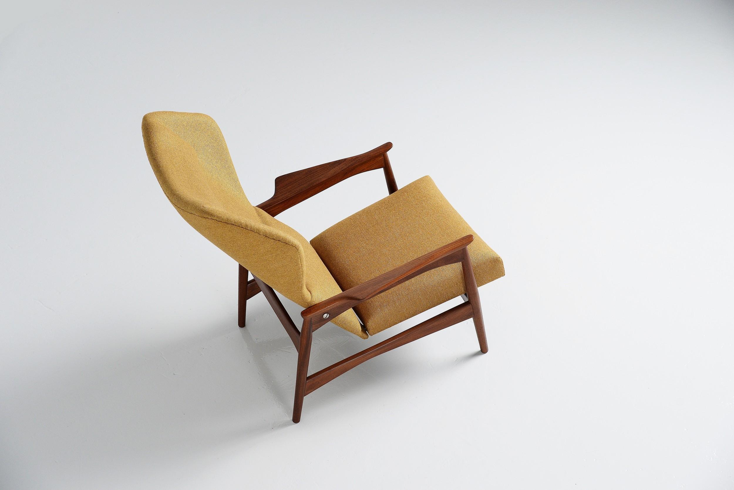 Scandinavian Modern Ib Kofod Larsen Carlo Gahrn Lounge Chair, Denmark, 1954