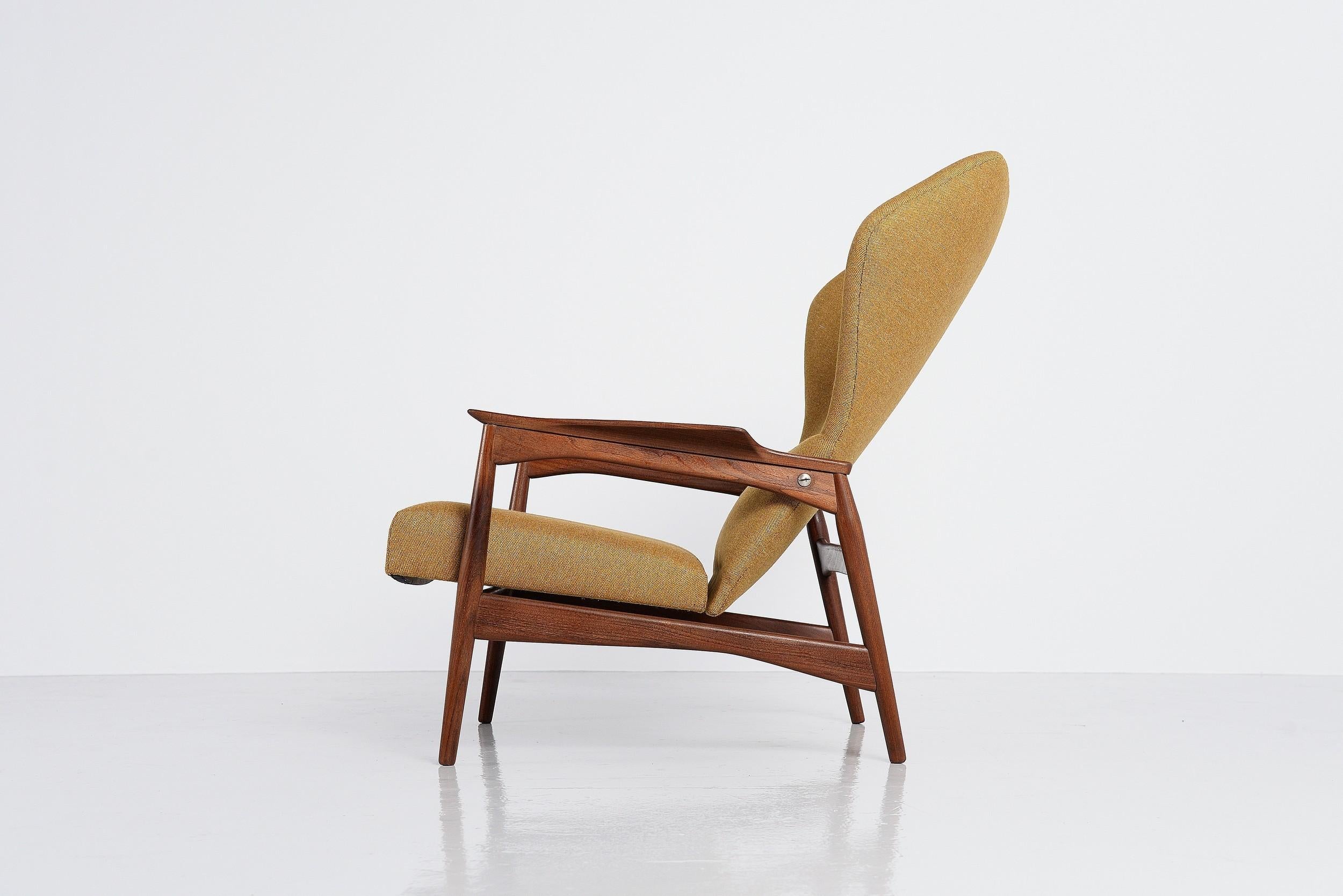 Ib Kofod Larsen Carlo Gahrn Lounge Chair, Denmark, 1954 In Good Condition In Roosendaal, Noord Brabant