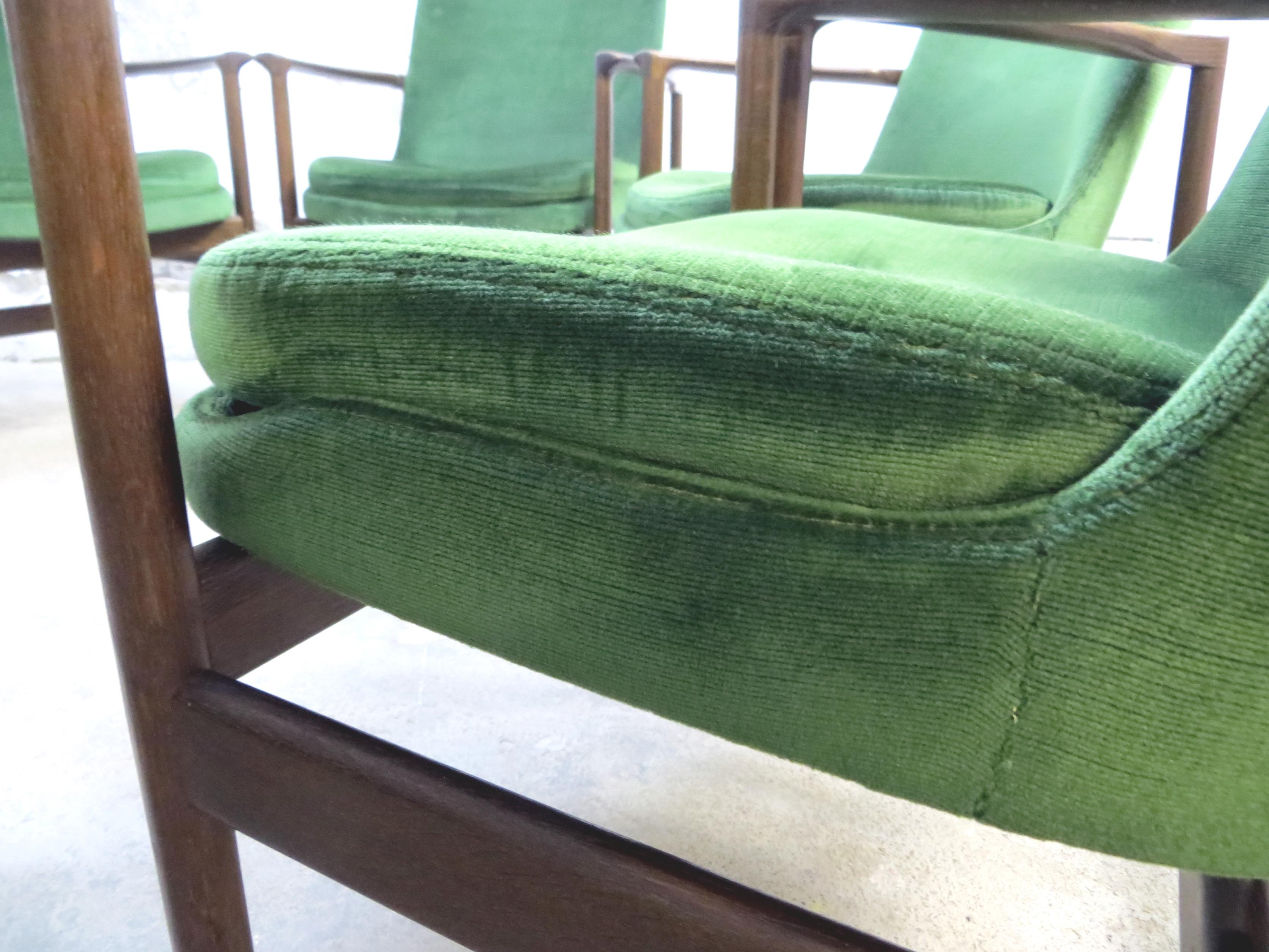 Ib Kofod-Larsen Danish Design Armchair Lounge Chairs in Green Velvet, Set of 6 10
