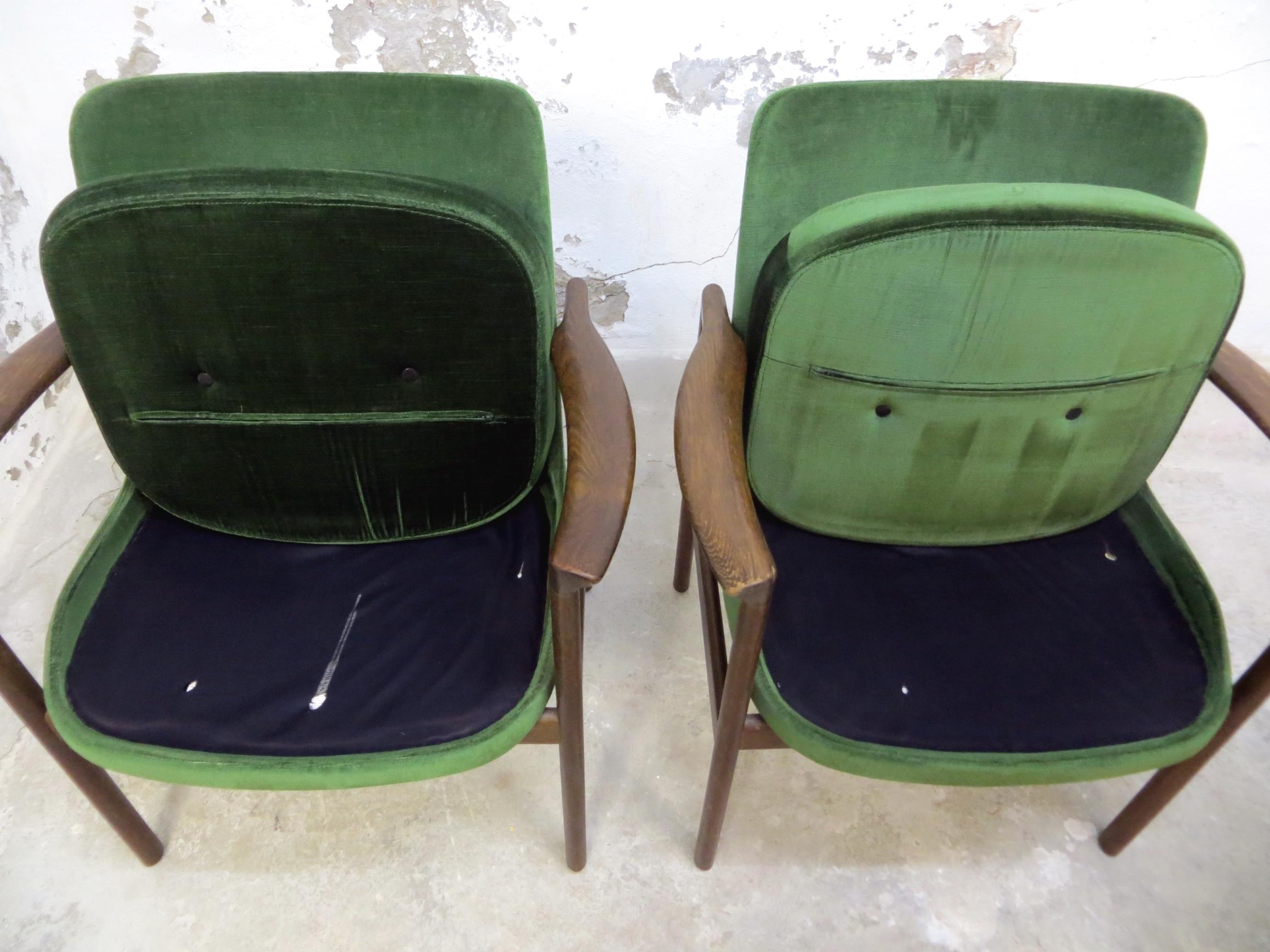 Ib Kofod-Larsen Danish Design Armchair Lounge Chairs in Green Velvet, Set of 6 15