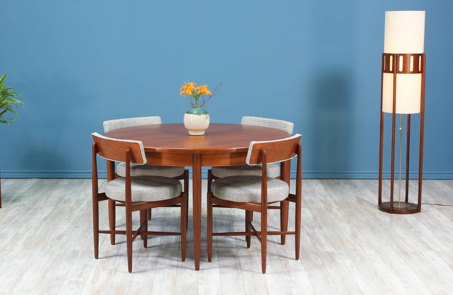 Mid-Century Modern Ib Kofod-Larsen Dining Set with Six Chairs for G-Plan
