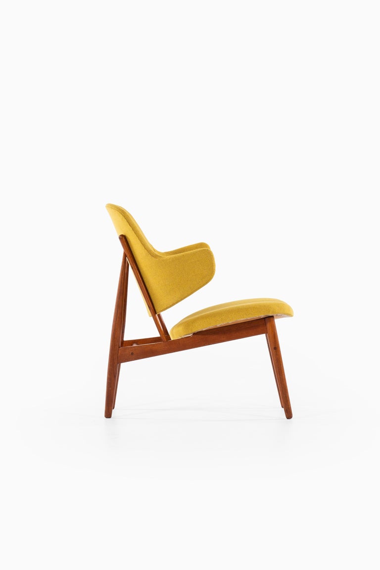 Scandinavian Modern Ib Kofod-Larsen Easy Chair by Christensen & Larsen in Denmark For Sale