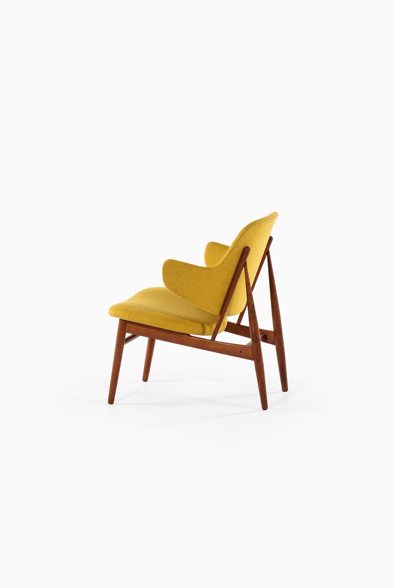 Ib Kofod-Larsen Easy Chair by Christensen & Larsen in Denmark For Sale 1