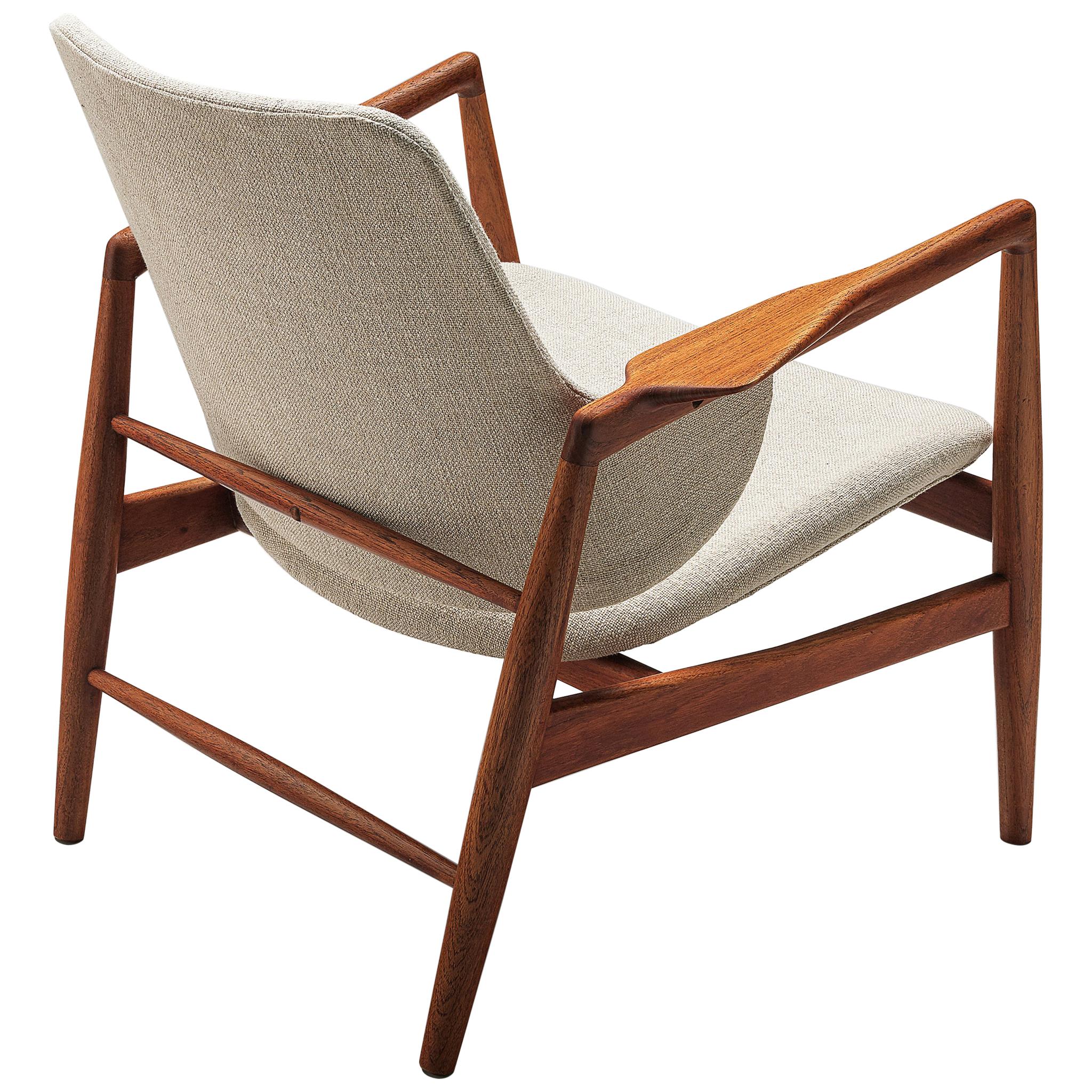 Vintage Lounge Chairs 120 For Sale at 1stdibs