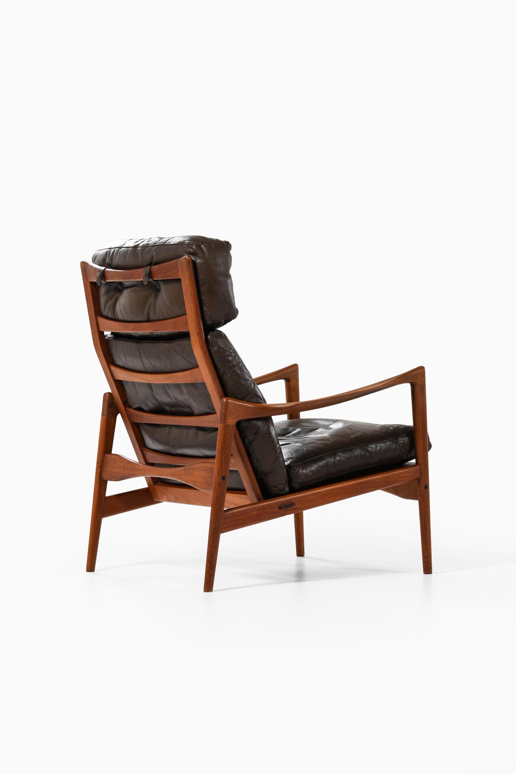 Leather Ib Kofod-Larsen Easy Chair Model Örenäs Produced by OPE in Sweden