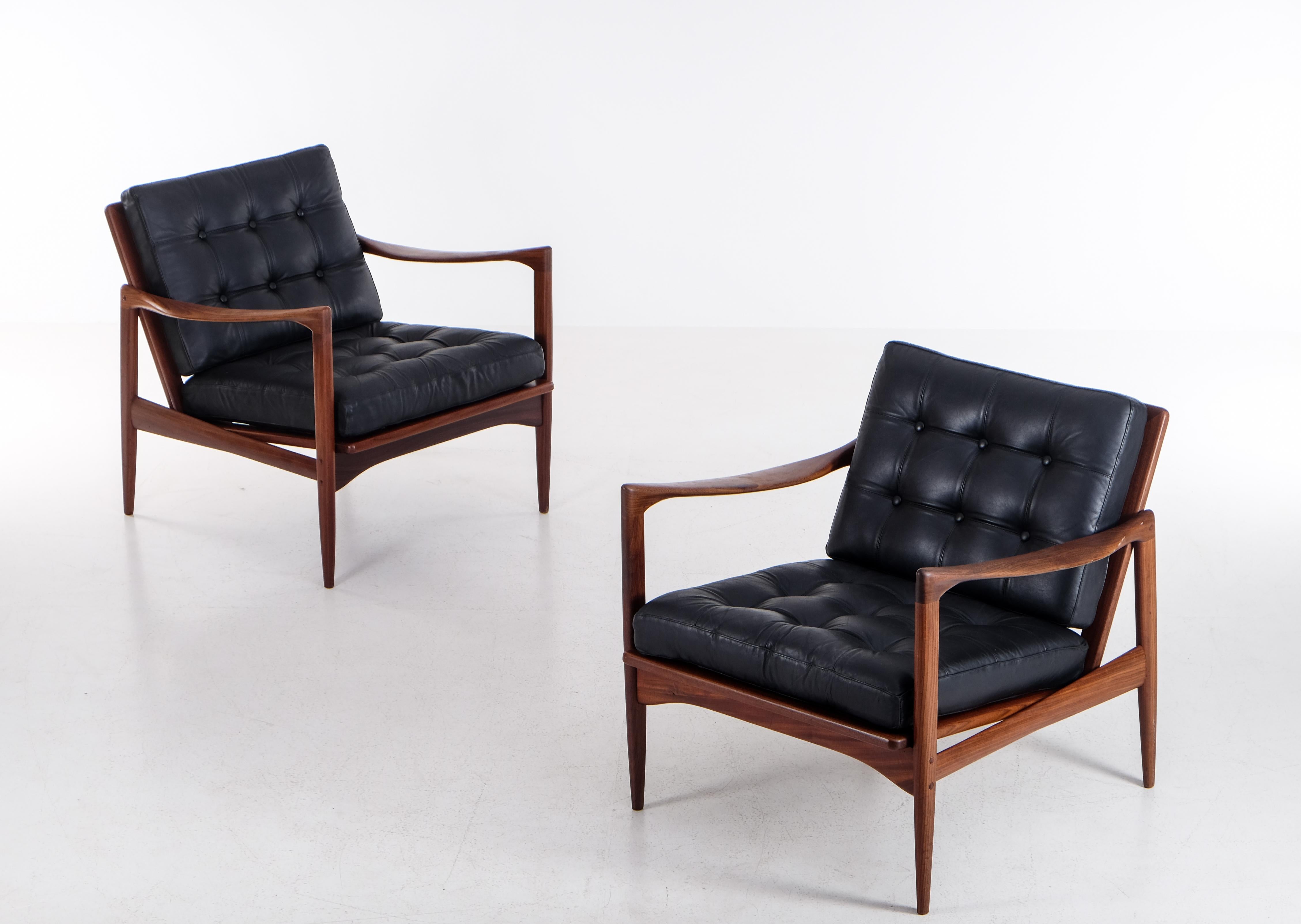 Ib Kofod-Larsen Easy Chairs Model 'Kandidaten', 1960s In Good Condition For Sale In Stockholm, SE