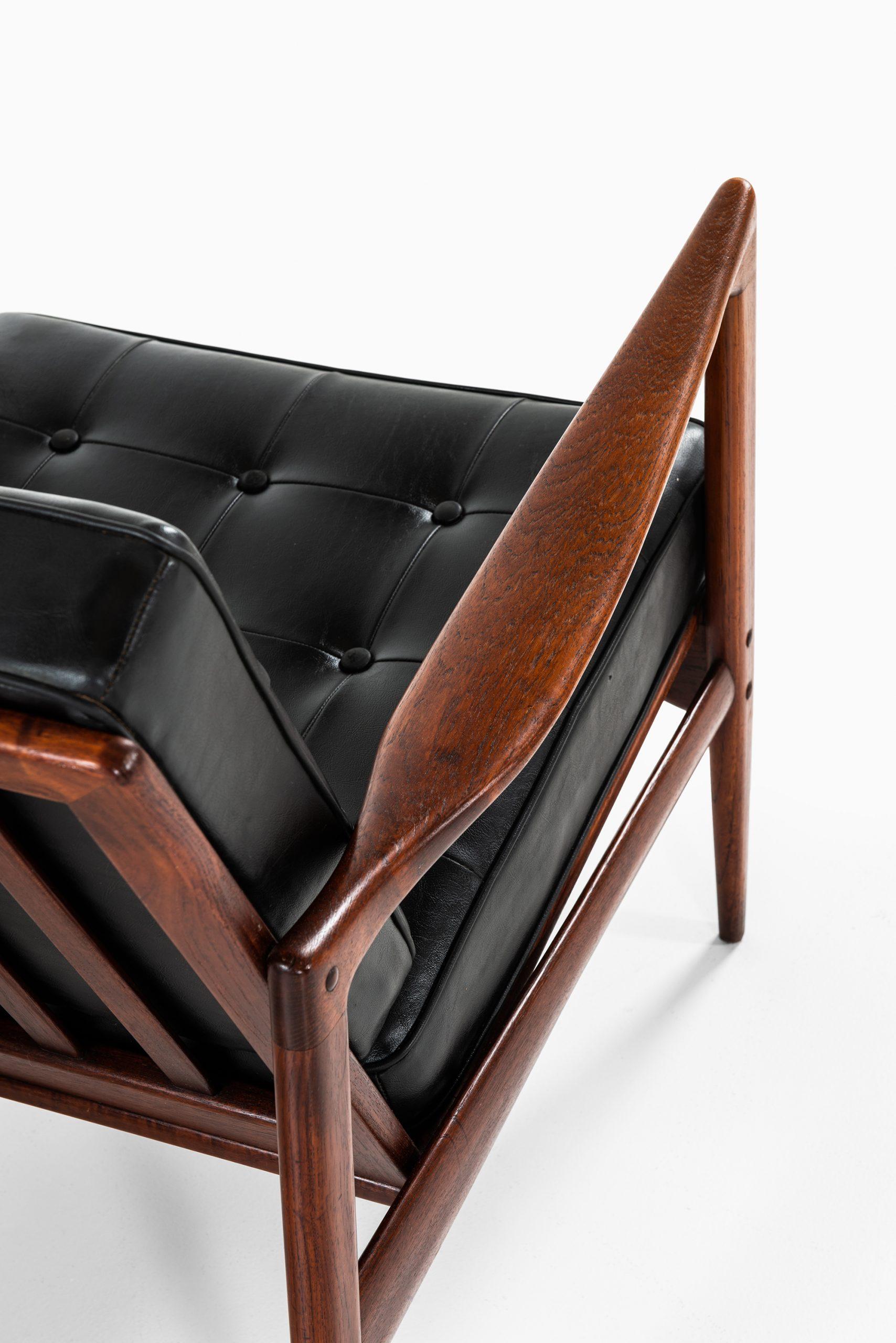 Ib Kofod-Larsen Easy Chairs Model Kandidaten Produced by OPE in Sweden 3