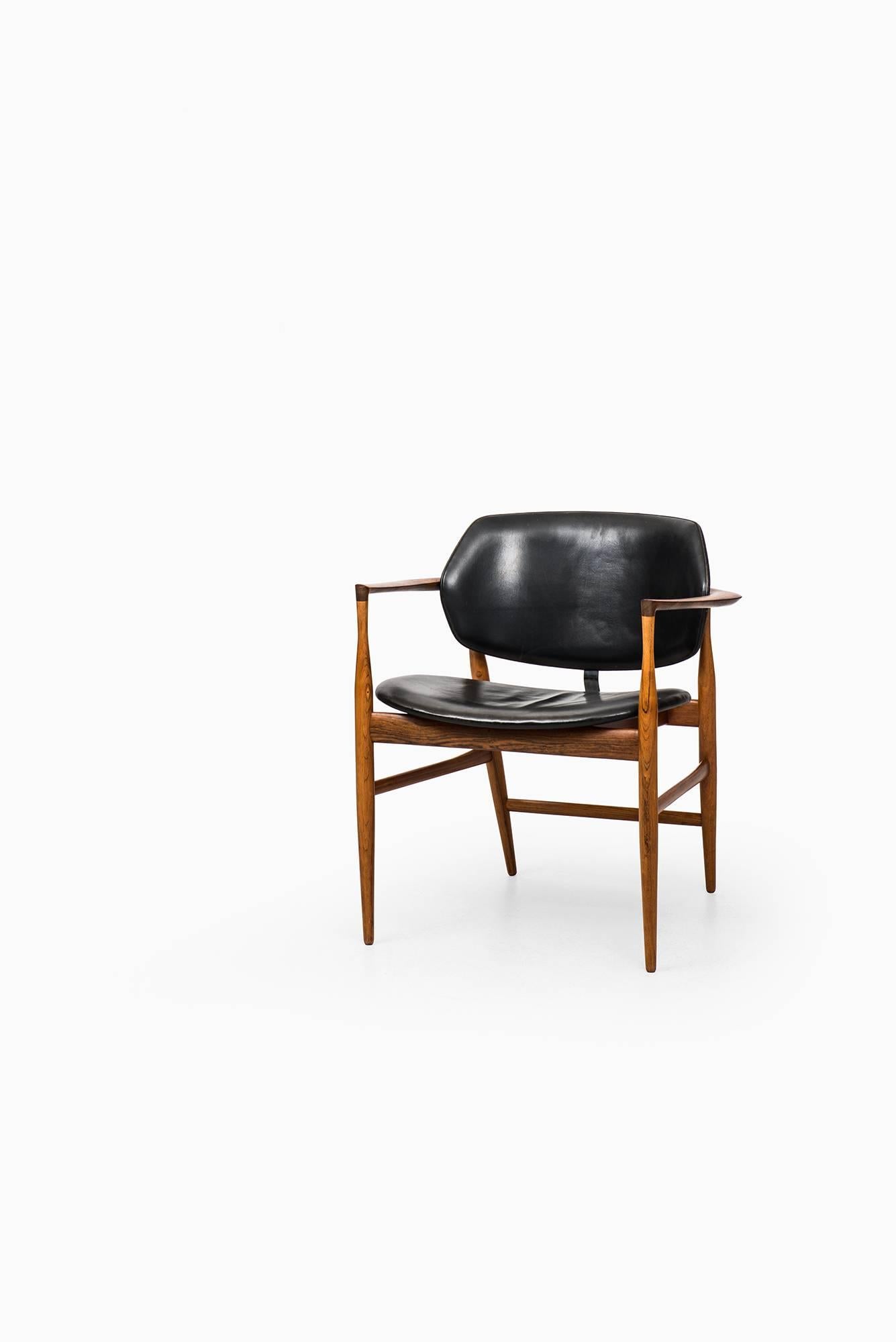 Ib Kofod-Larsen Elizabeth Armchair by Christensen & Larsen in Denmark 9