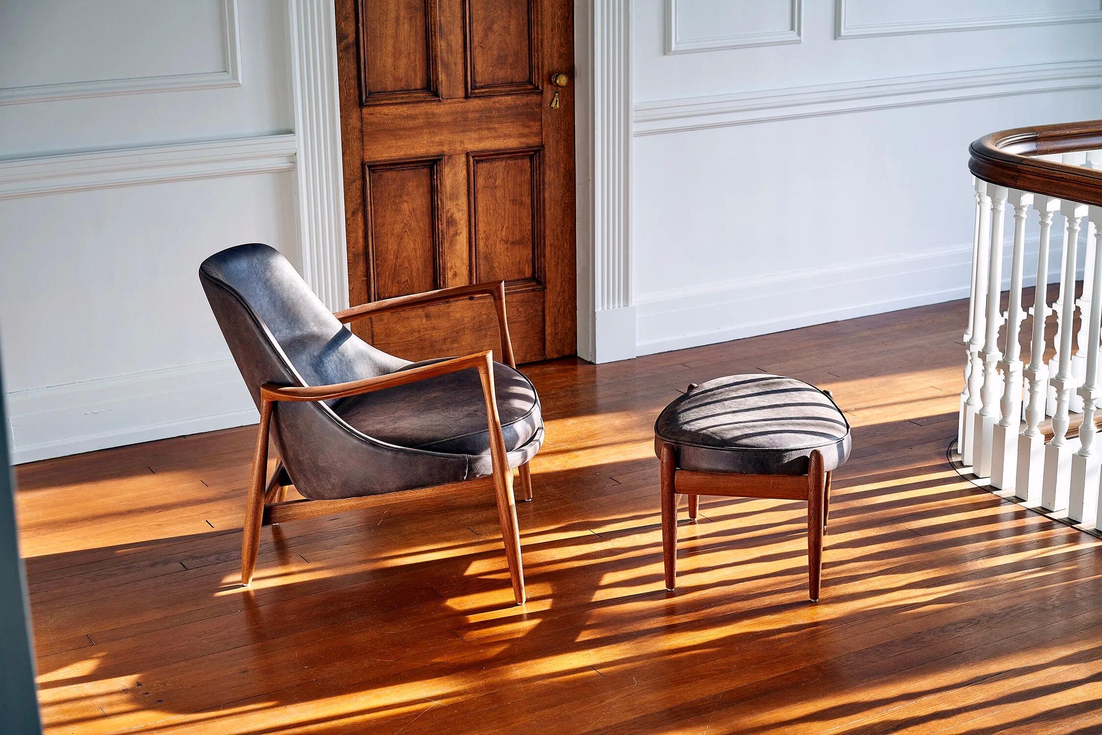 Ib Kofod-Larsen Silla y otomana Elizabeth Christensen & Larsen Años 50 Danés en venta