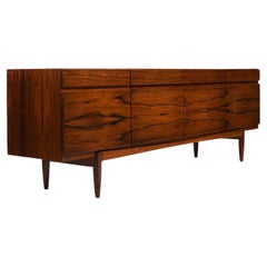 Ib Kofod-Larsen FA-66 Sideboard für Faarup Møbelfabrik 1960er Jahre