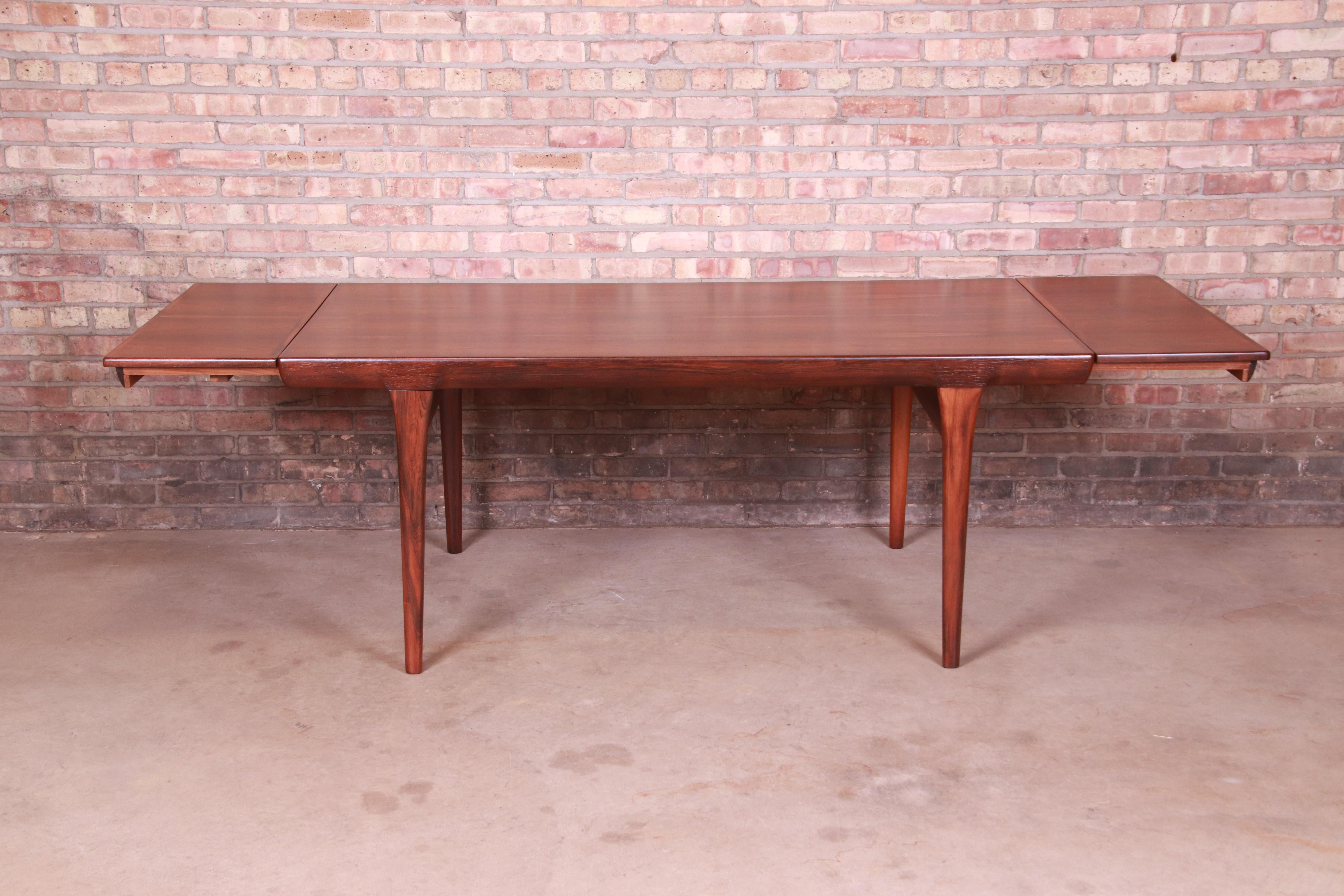 Ib Kofod-Larsen for Faarup Danish Modern Rosewood Dining Table, Newly Refinished For Sale 5