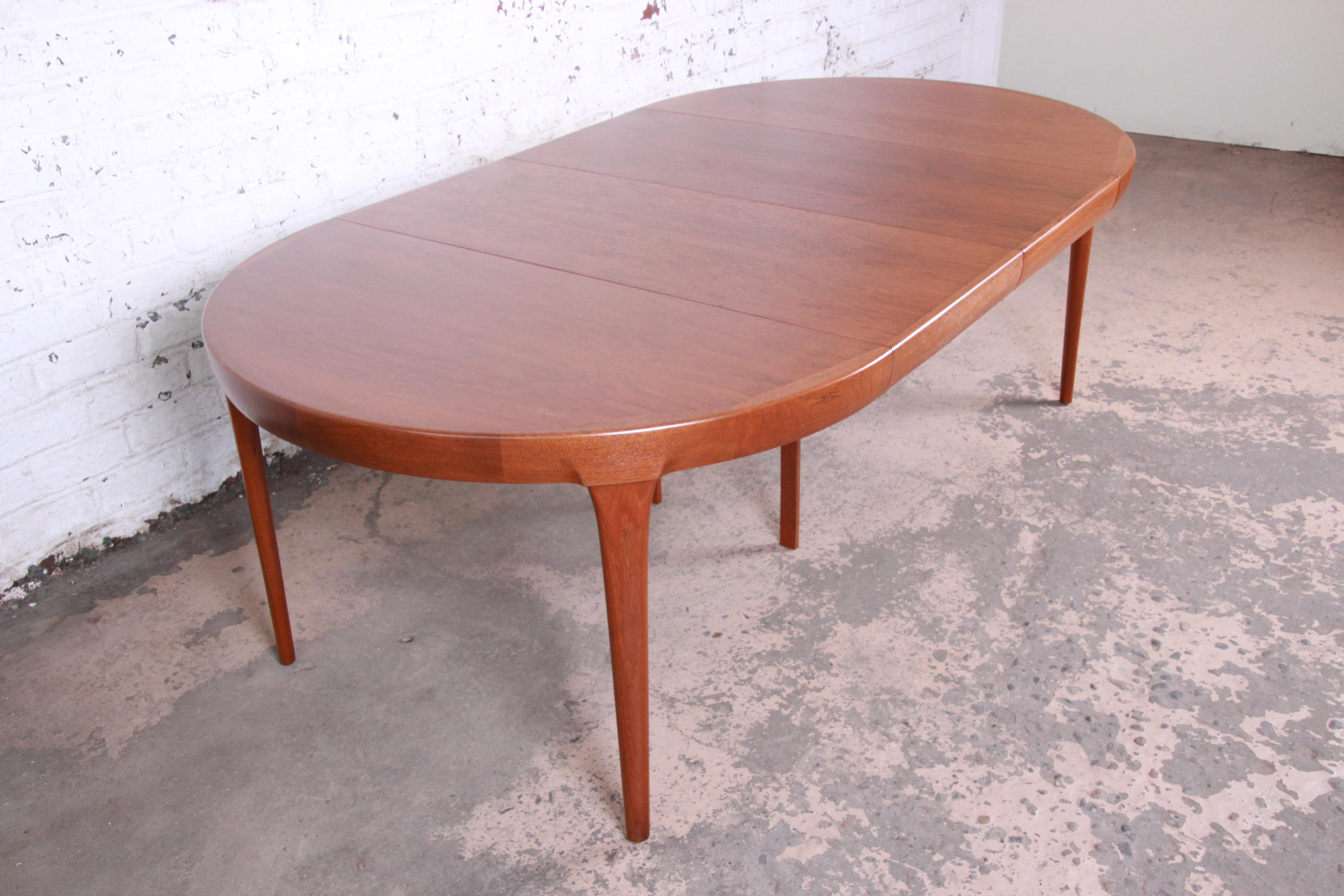 Ib Kofod-Larsen for Faarup Danish Teak Extension Dining Table, Newly Restored In Good Condition In South Bend, IN