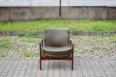 Ib Kofod Larsen for Fröscher Sitform olive leather Lounge Chair