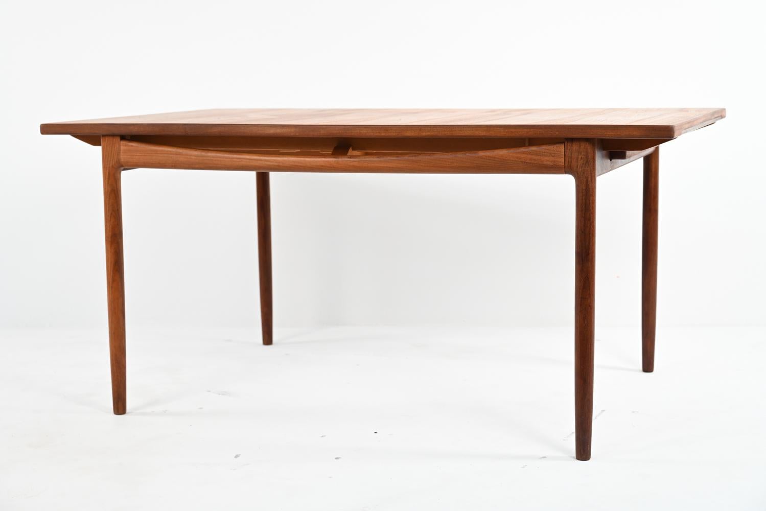 Ib Kofod-Larsen for G-Plan Danish Teak Extension Dining Table, c. 1960's 9