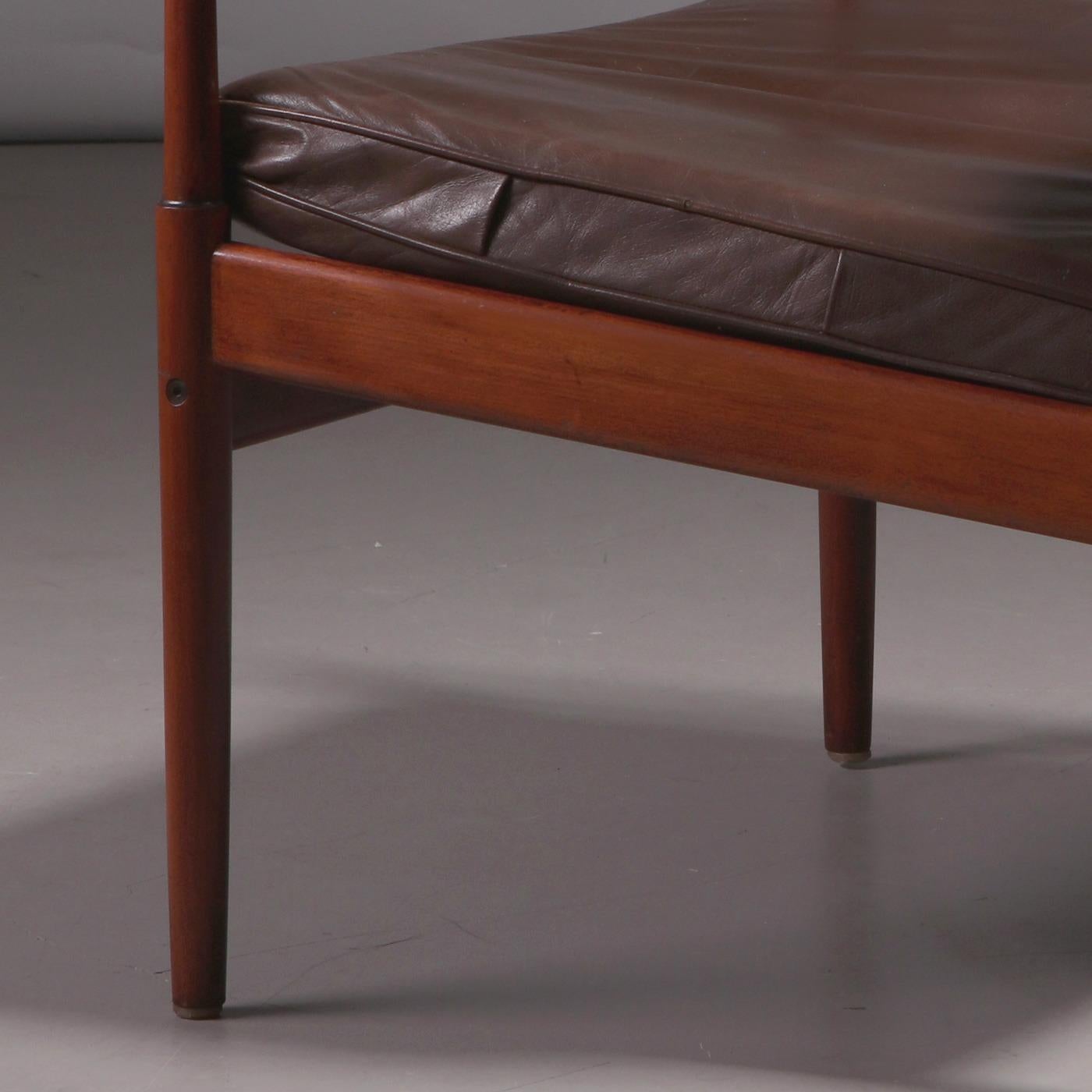 Ib Kofod-Larsen for OPE Möbler 'Samso' Lounge Chair, Sweden, ca. 1958 In Good Condition For Sale In Prague, New Town