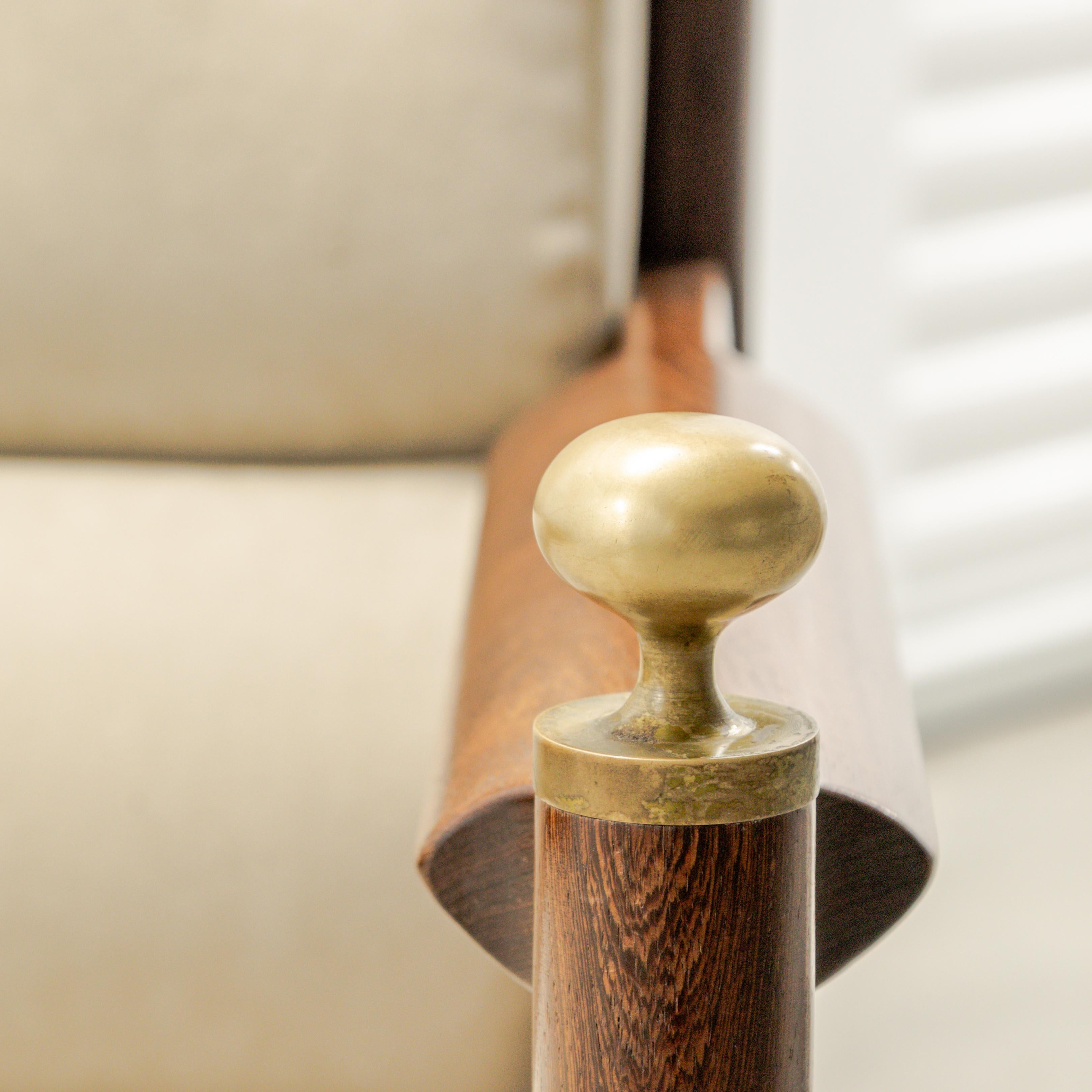 Ib Kofod-Larsen  Sillón Rey Salomón en venta 4