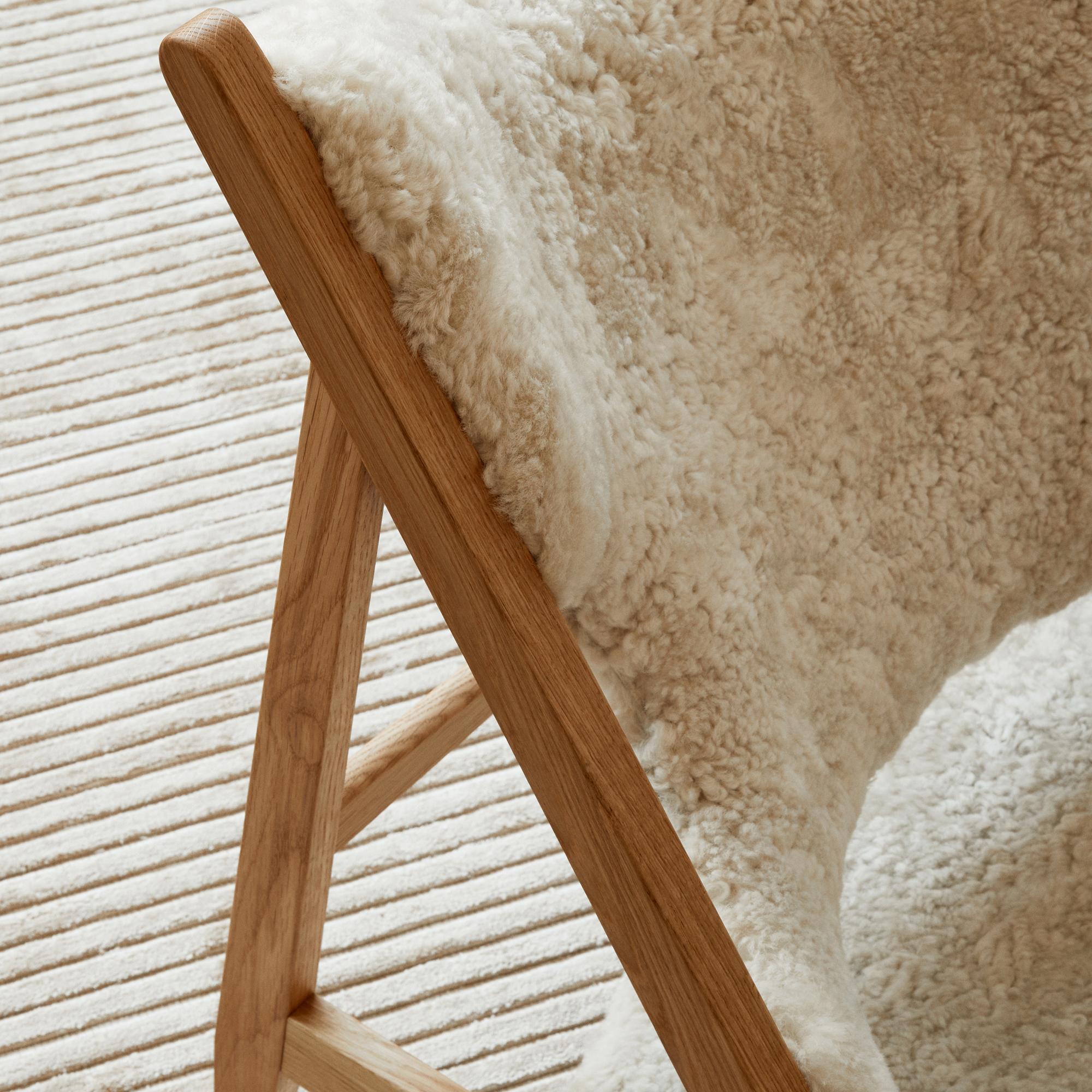 Ib Kofod-Larsen Knitting Lounge Chair, Natural Oak with Sheepskin, White For Sale 4