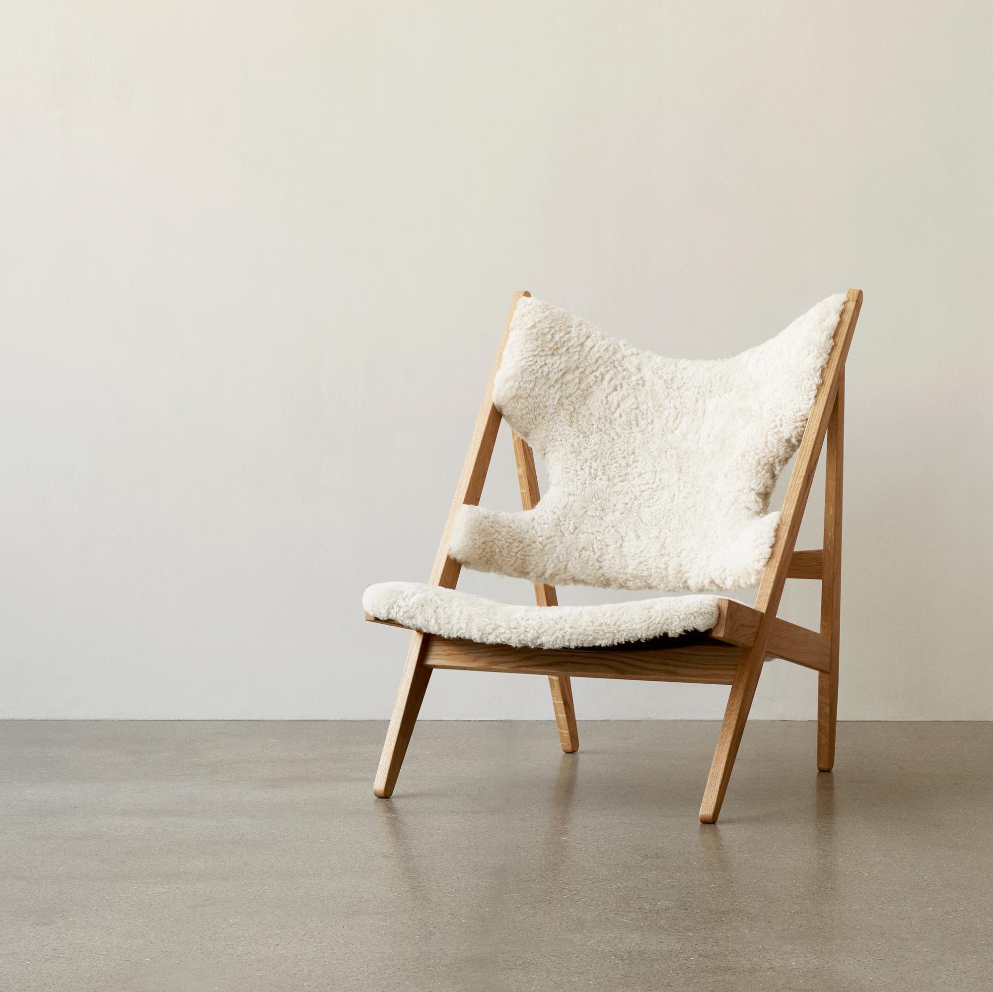 Ib Kofod-Larsen Knitting Lounge Chair, Natural Oak with Sheepskin, White For Sale 2