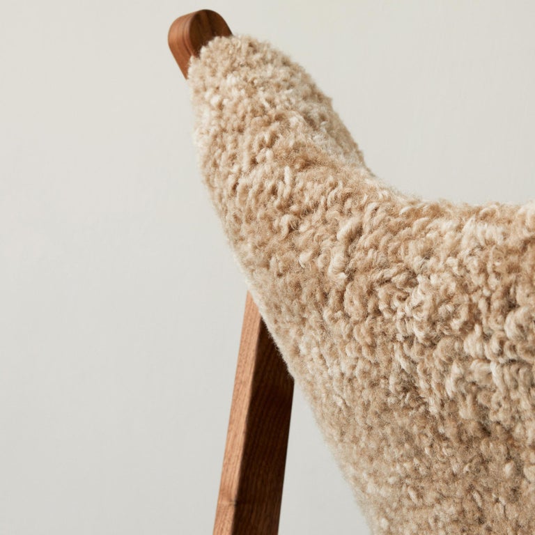 Ib Kofod-Larsen Knitting Lounge Chair, Walnut Base with Sheepskin, Nougat For Sale 5