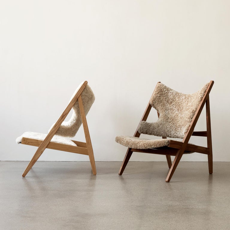 Ib Kofod-Larsen Knitting Lounge Chair, Walnut Base with Sheepskin, Nougat For Sale 1