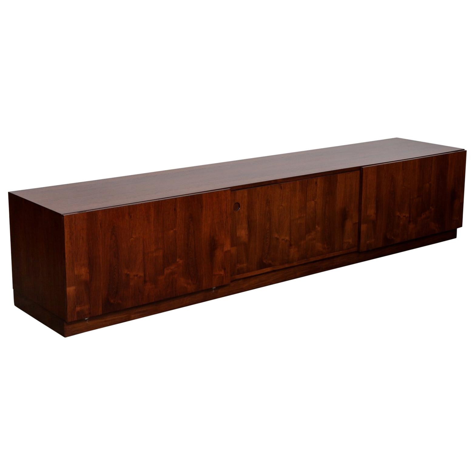 Ib Kofod-Larsen Long, Low Danish Rosewood Sideboard, 1960s, Faarup Mobelfabrik