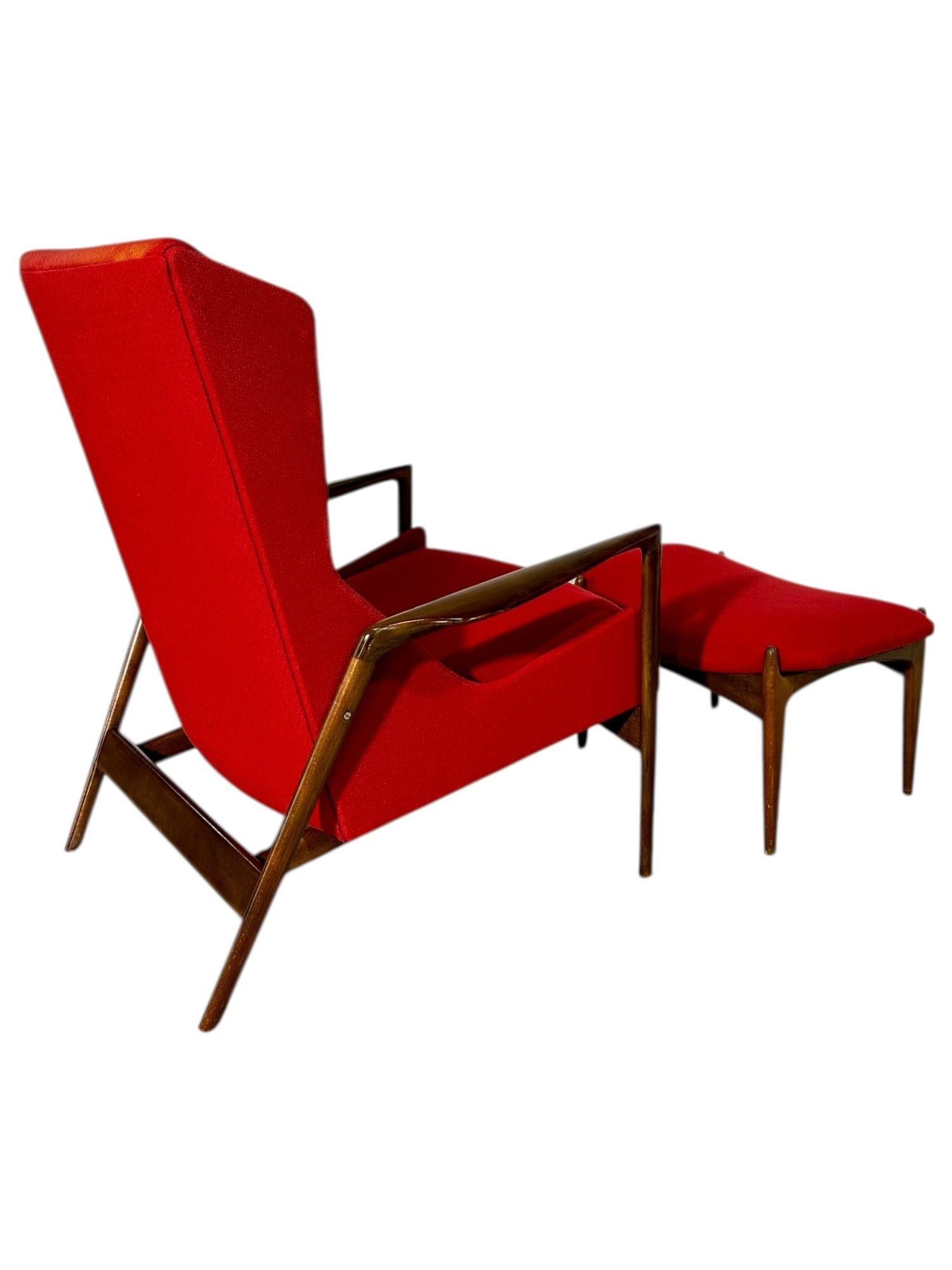 Mid-Century Modern Ib Kofod-Larsen Lounge Chair and Ottoman, Denmark 1960 For Sale