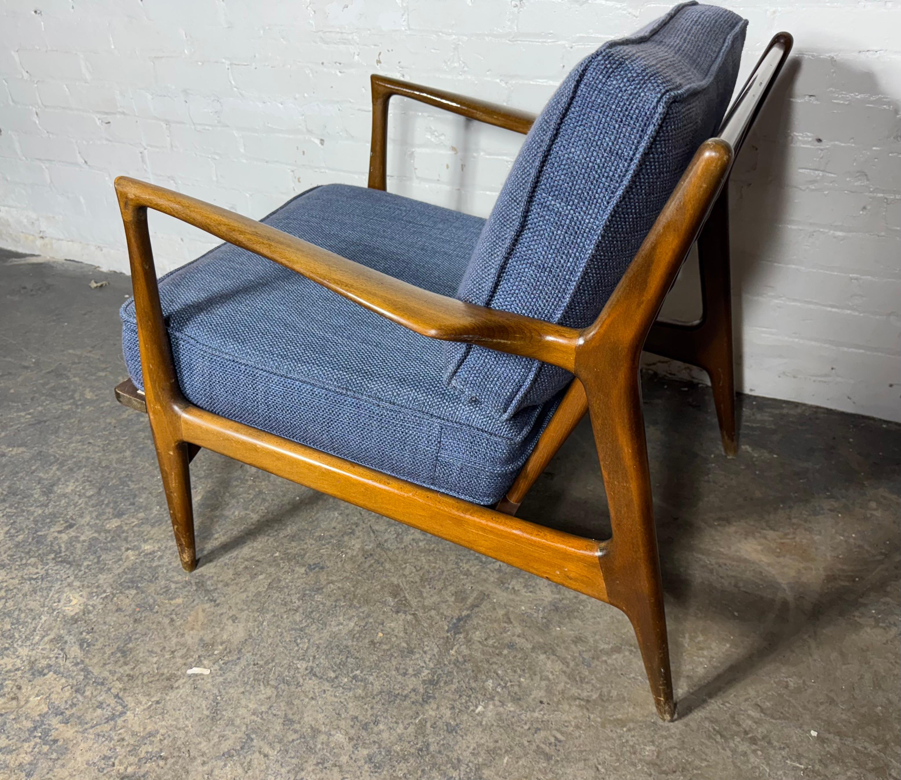 Sedia da salotto Ib Kofod-Larsen di  Selig... Classico danese moderno,  DANIMARCA in vendita 1