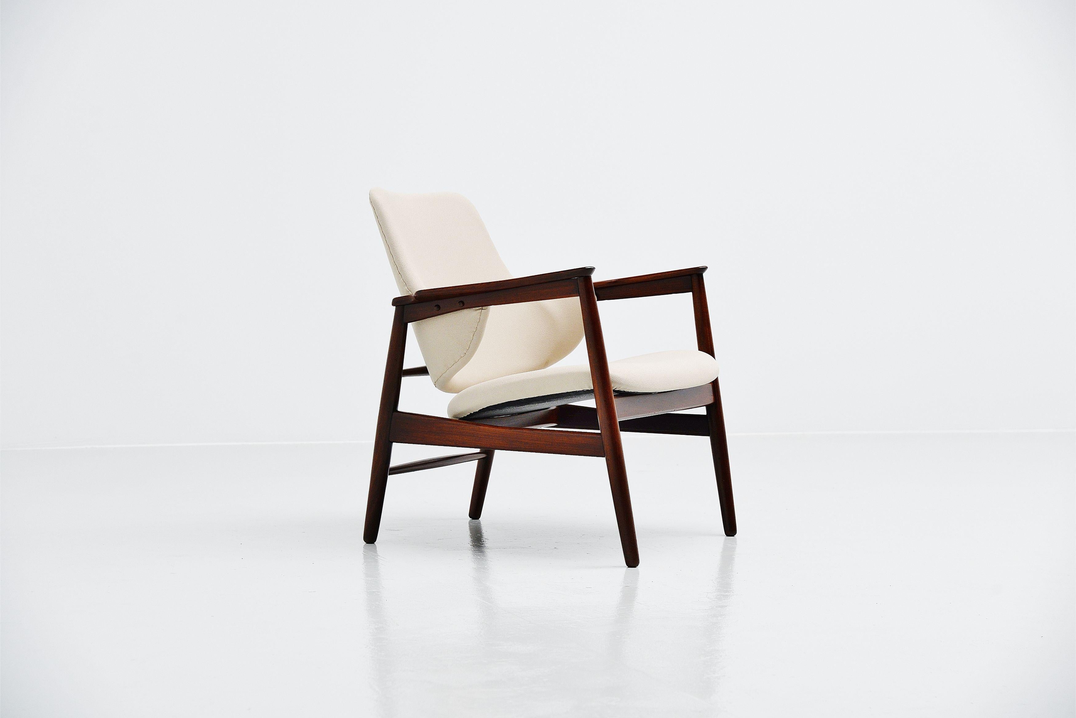 Danish Ib Kofod-Larsen Lounge Chair Christensen & Larsen, Denmark, 1953 For Sale
