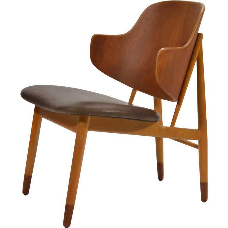 Ib Kofod-Larsen Lounge Chair in Teak and Birch For Sale